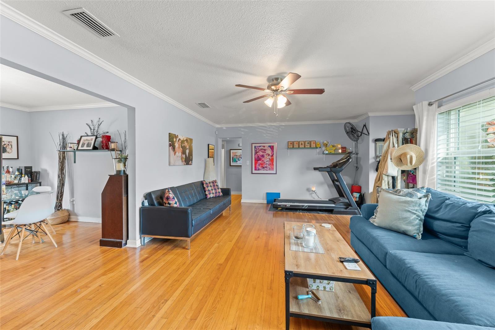 Image 5 of 33 For 3215 Renlee Place