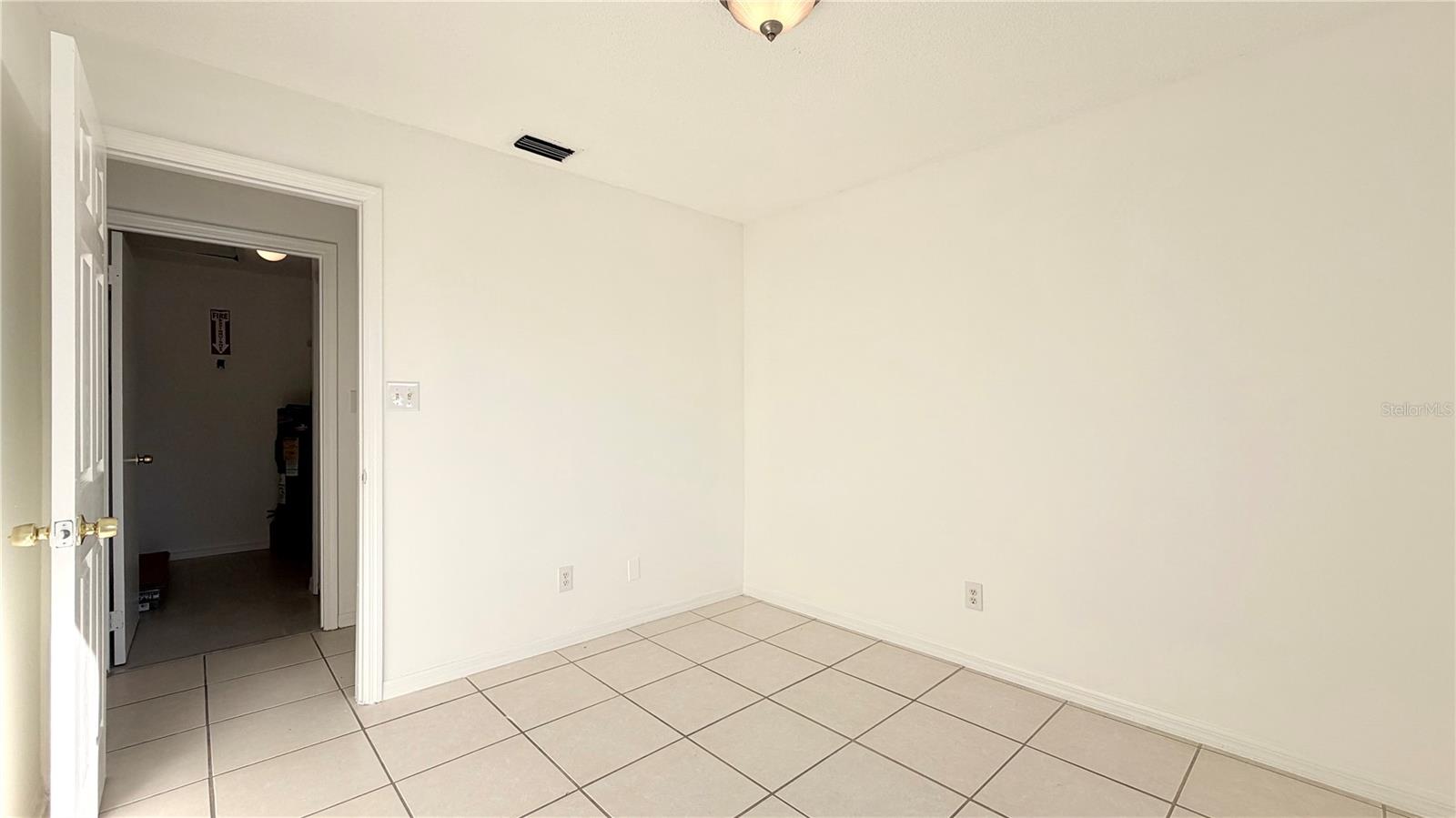 Image 31 of 32 For 810 Seminole Avenue