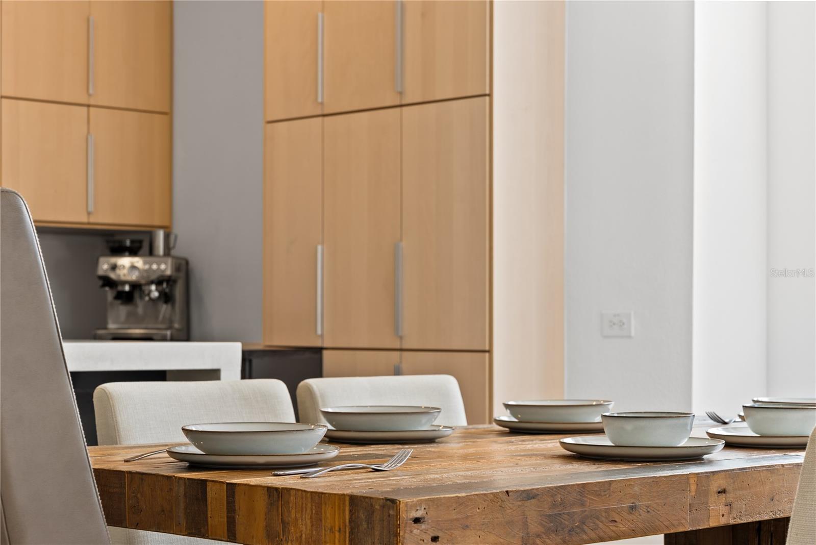 Image 24 of 63 For 13949 Hahn Lane