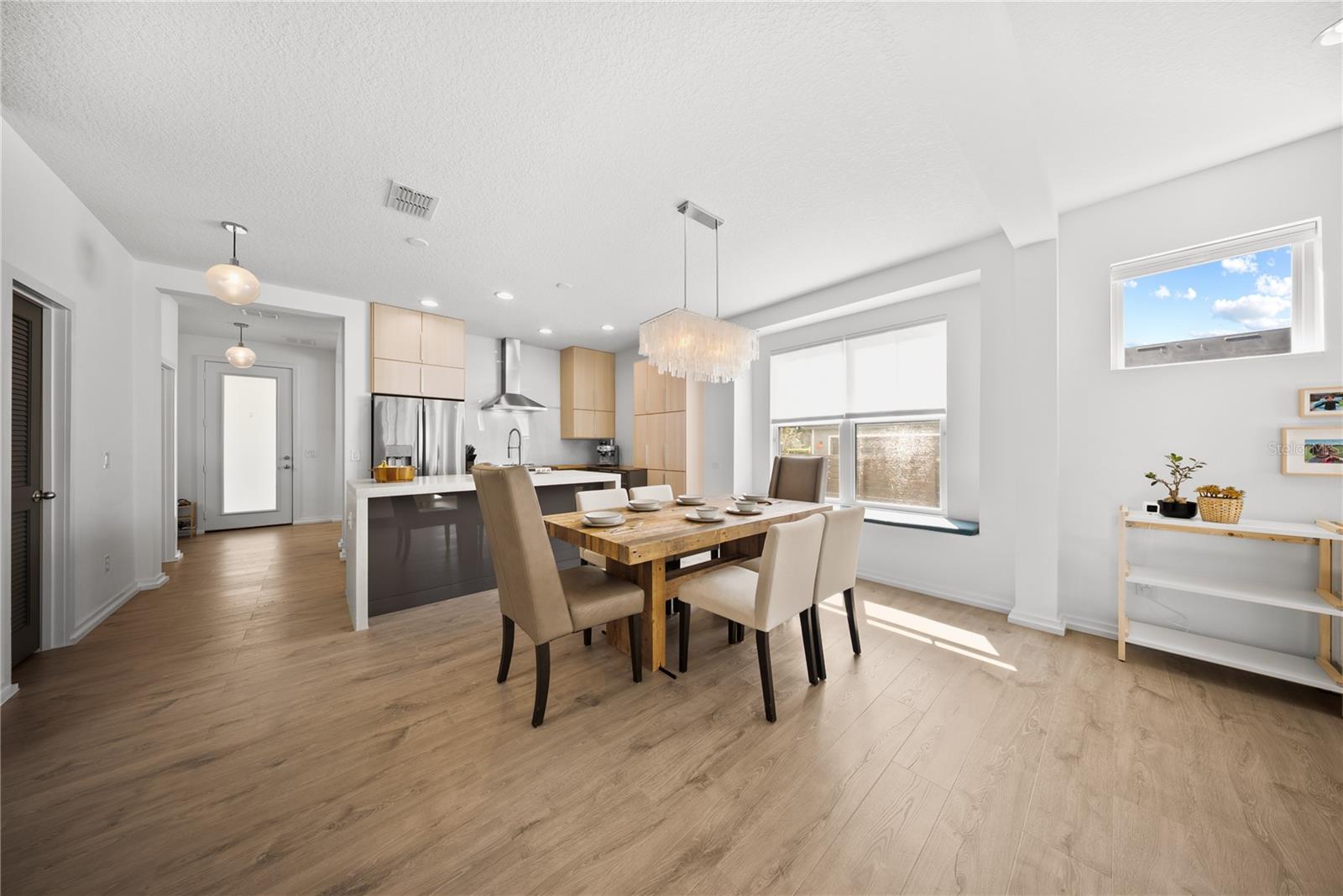 Image 9 of 63 For 13949 Hahn Lane