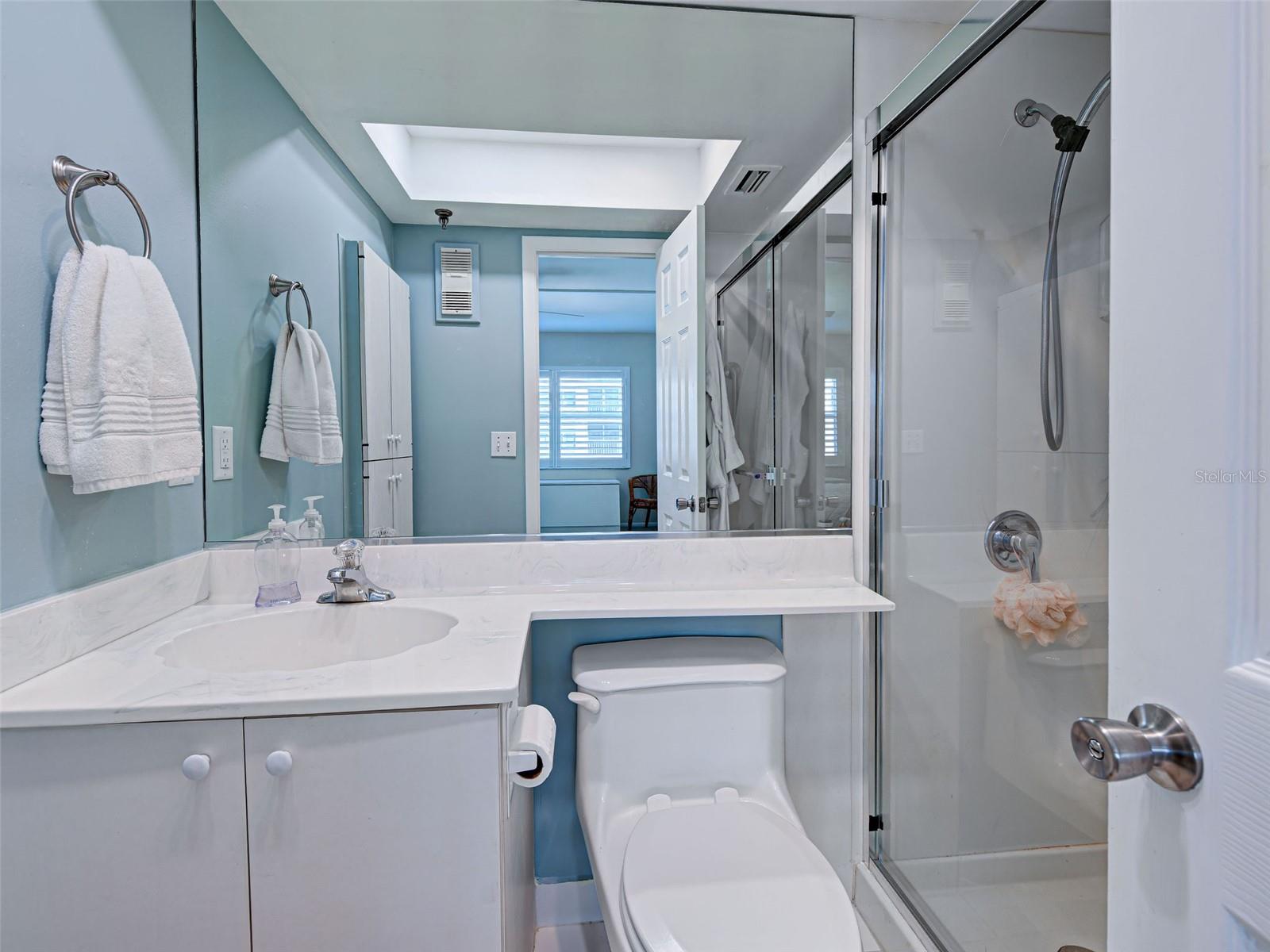 Image 33 of 41 For 232 Saint Augustine Avenue 407