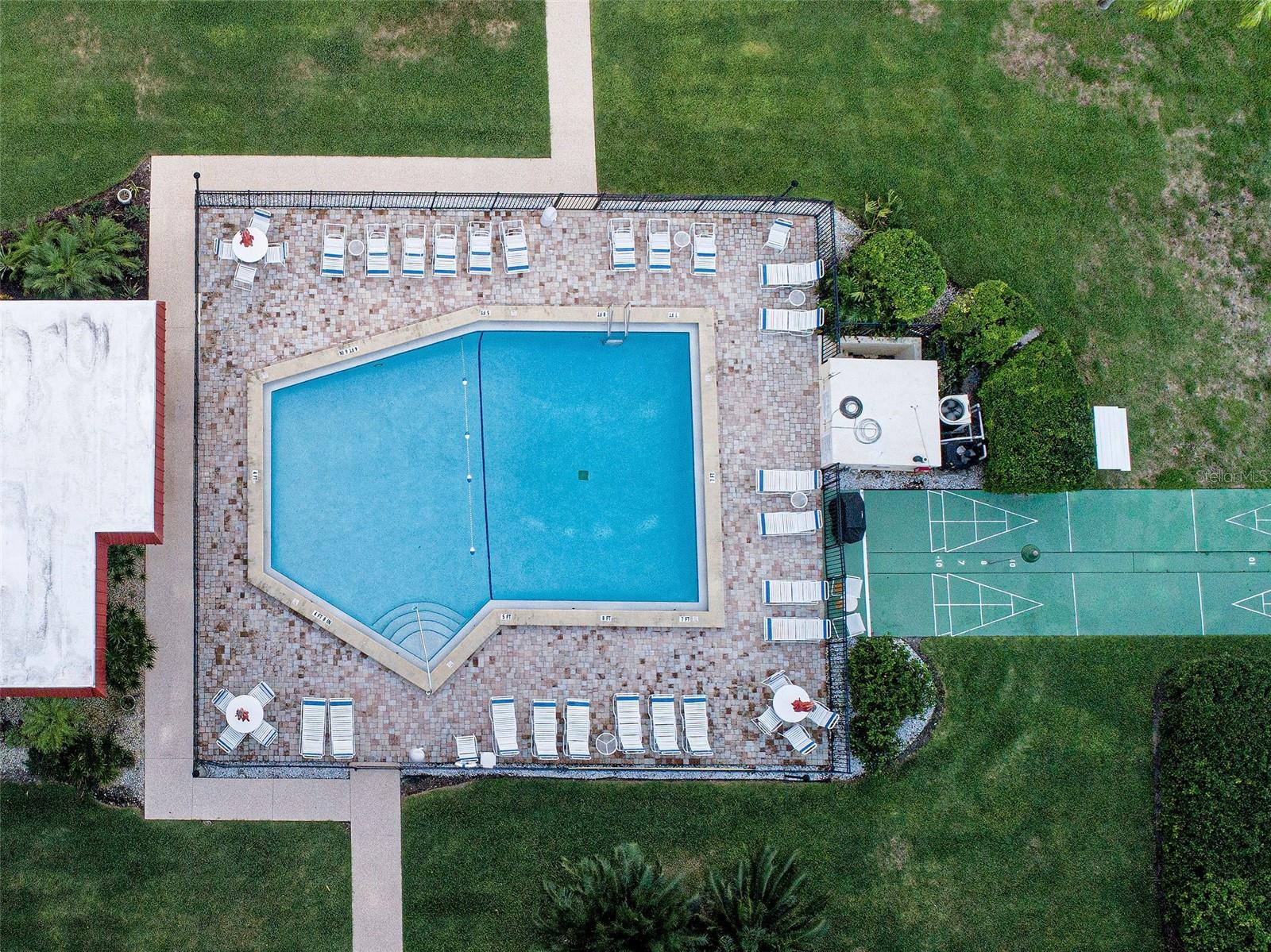 Image 35 of 41 For 232 Saint Augustine Avenue 407