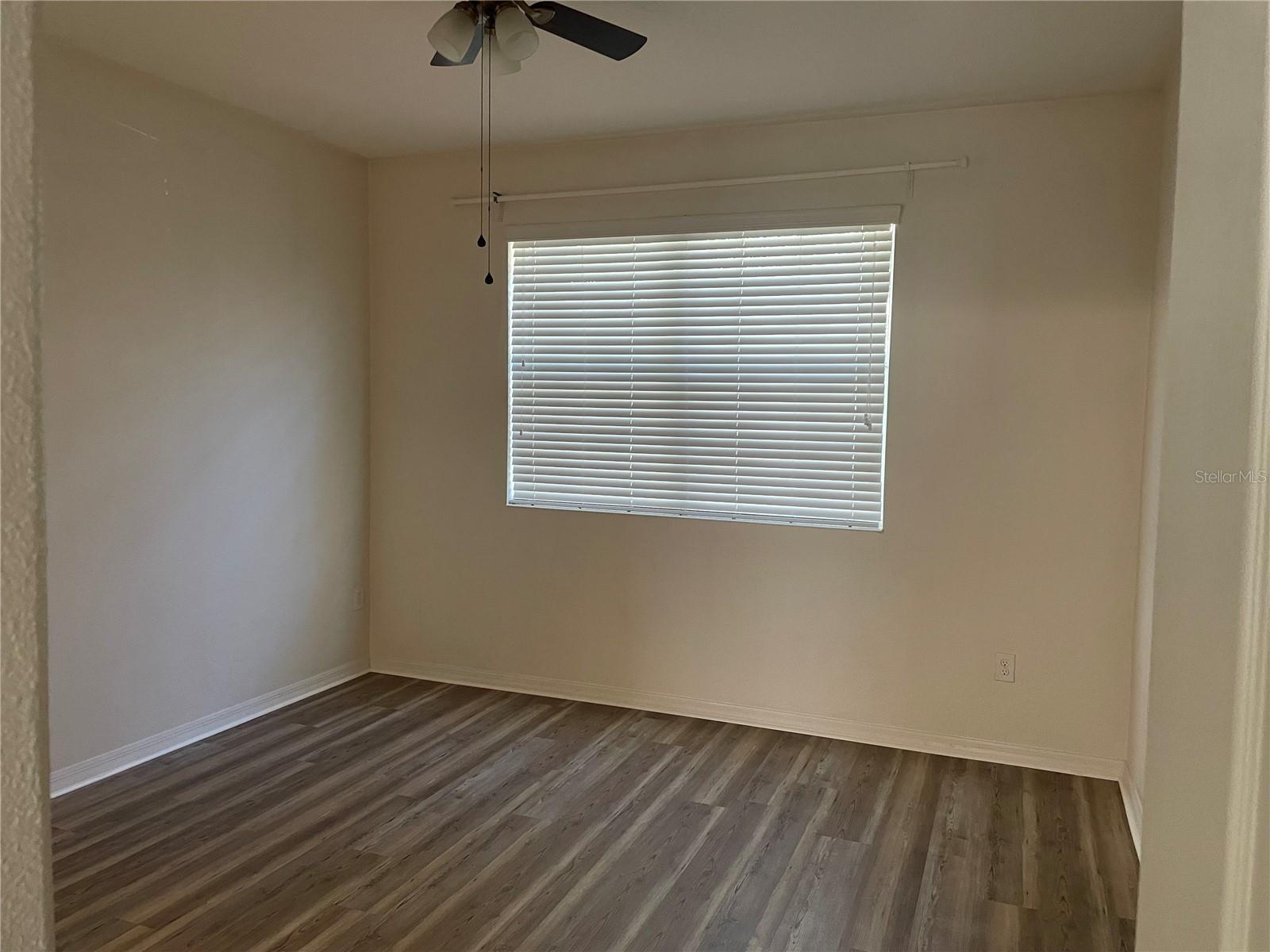 Image 5 of 14 For 7654 Fairgrove Avenue