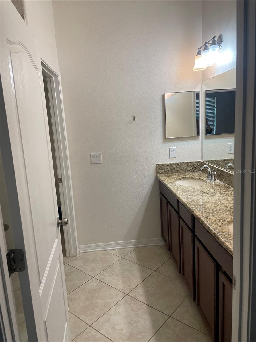 Image 6 of 14 For 7654 Fairgrove Avenue