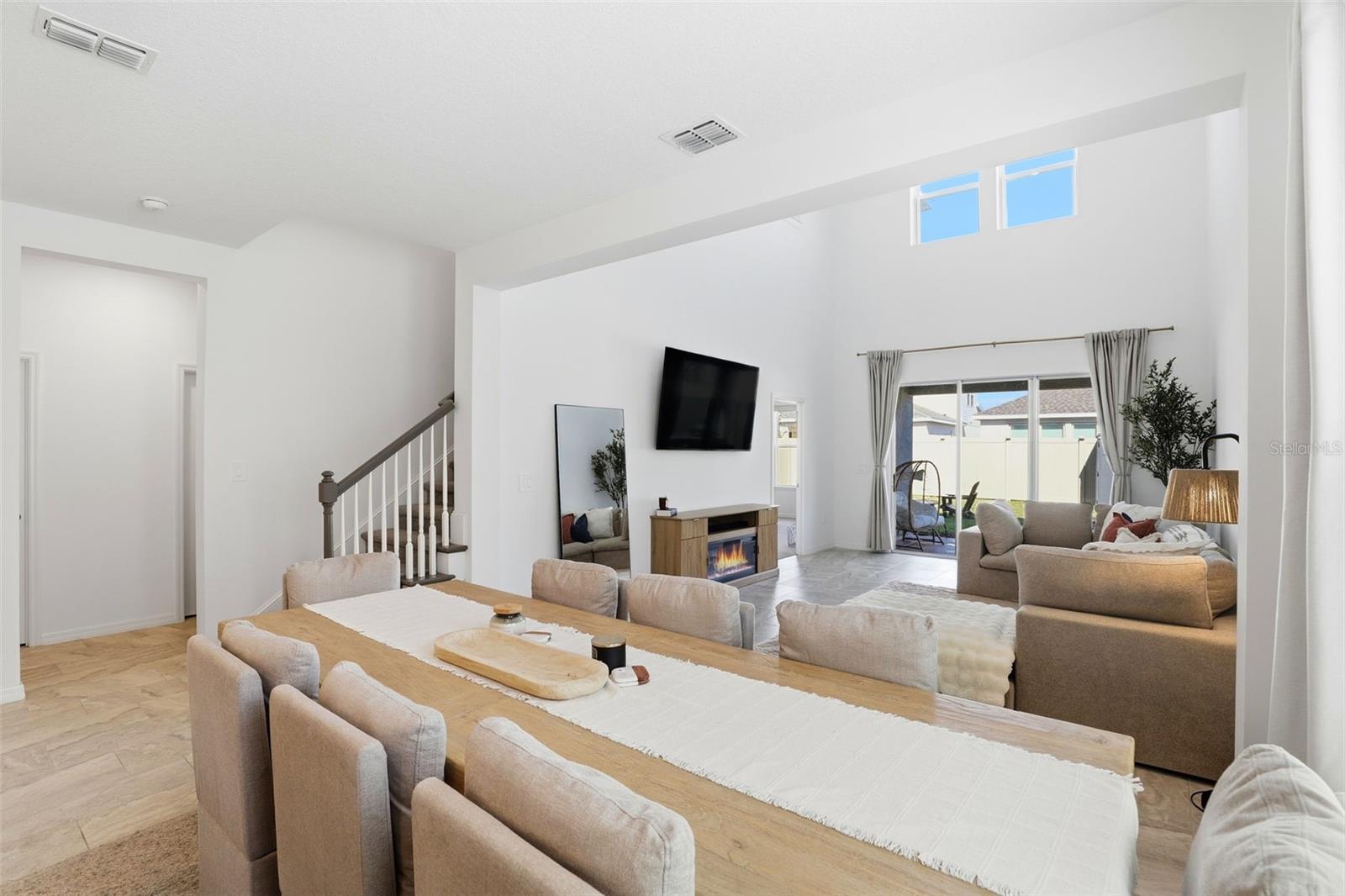 Image 13 of 40 For 5268 Kildare Place