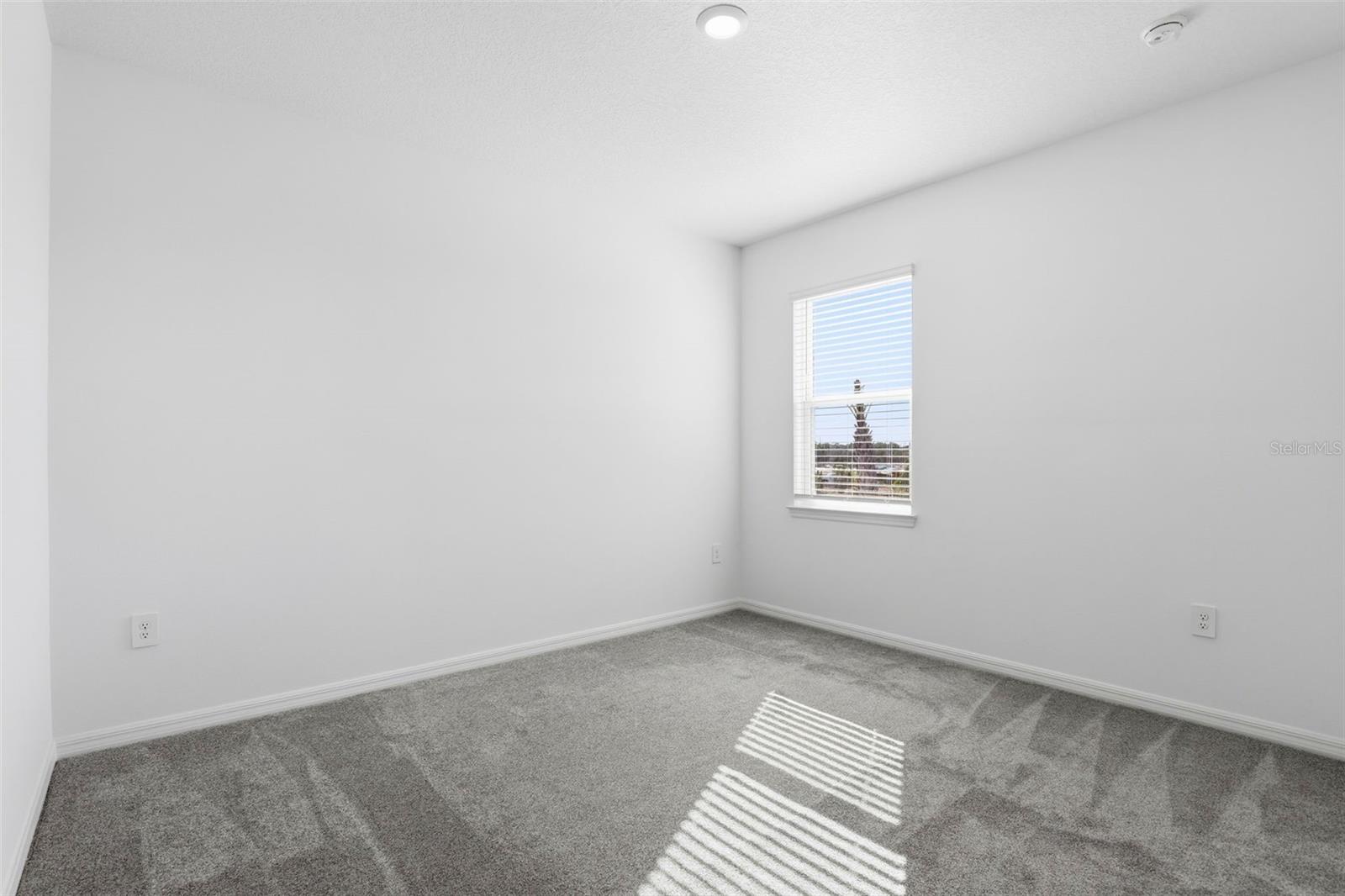 Image 34 of 40 For 5268 Kildare Place