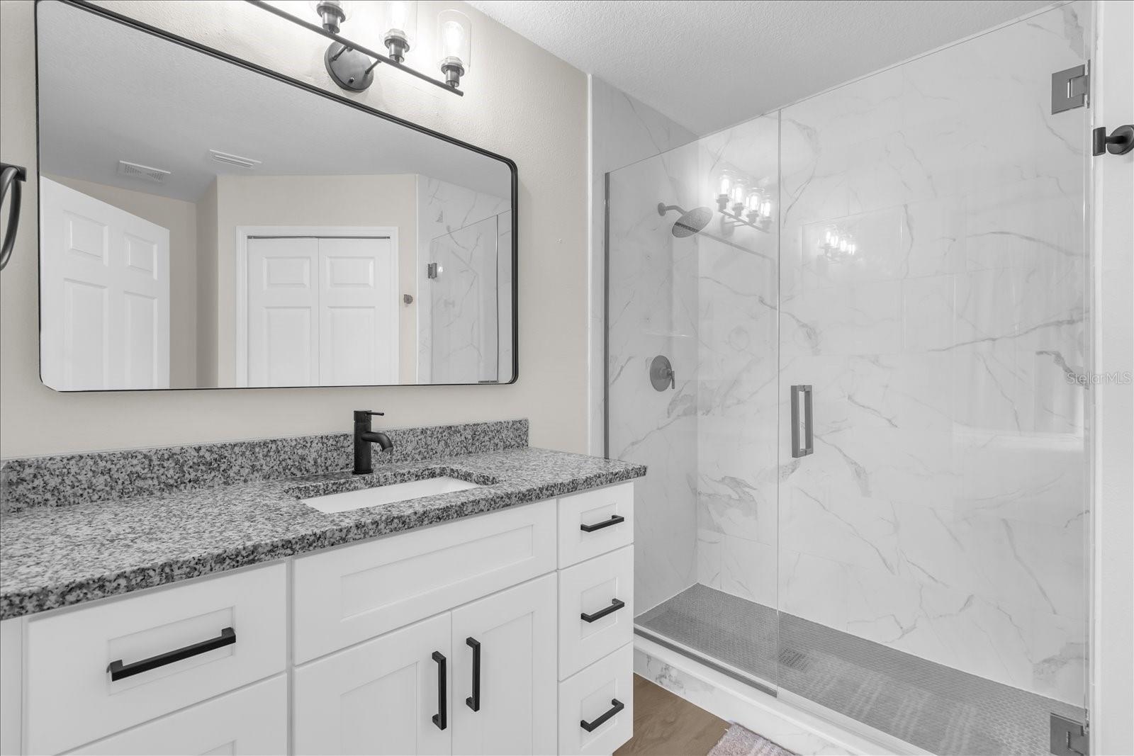 Image 10 of 21 For 3622 Huntwicke Boulevard