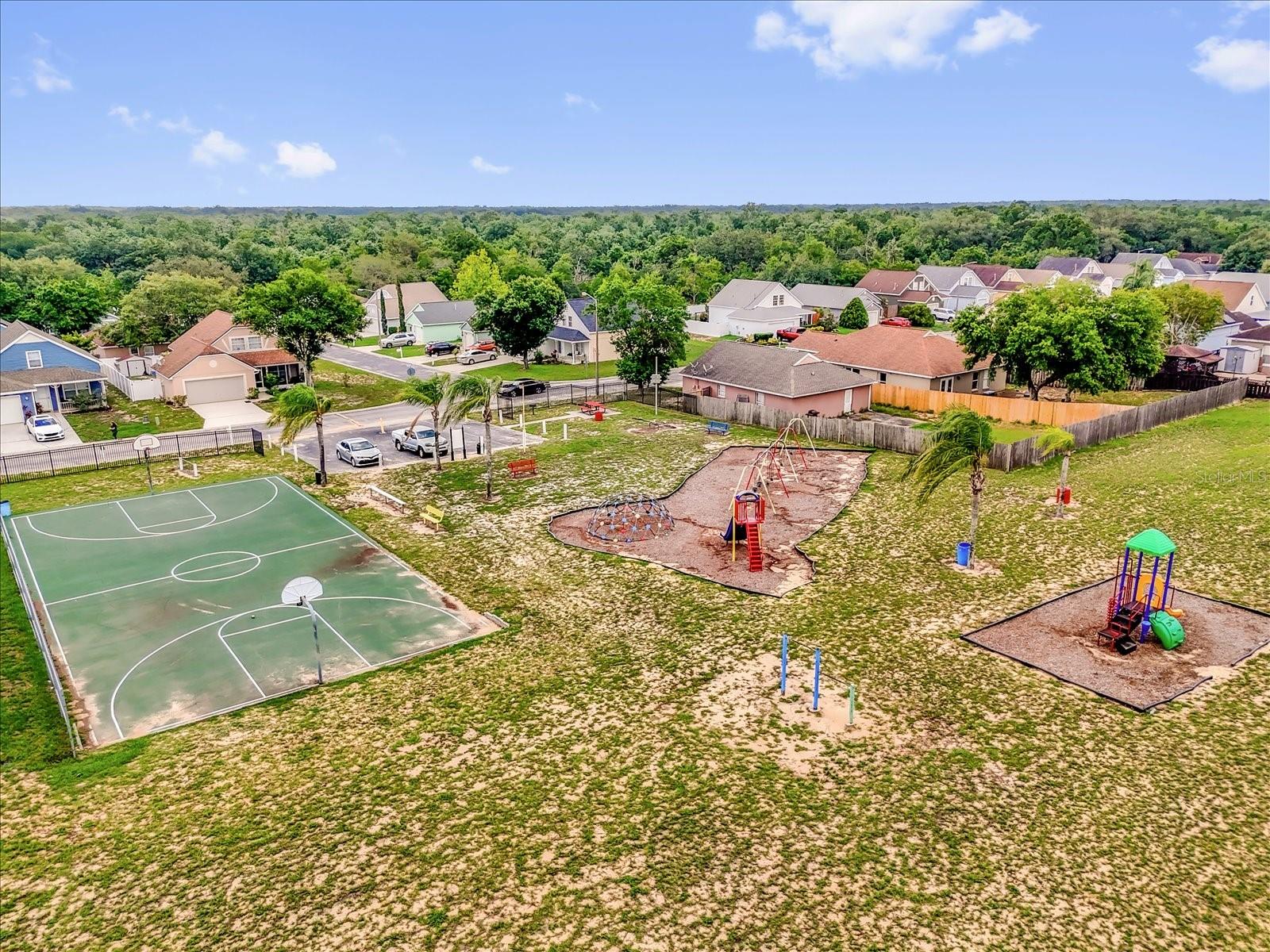 Image 20 of 21 For 3622 Huntwicke Boulevard