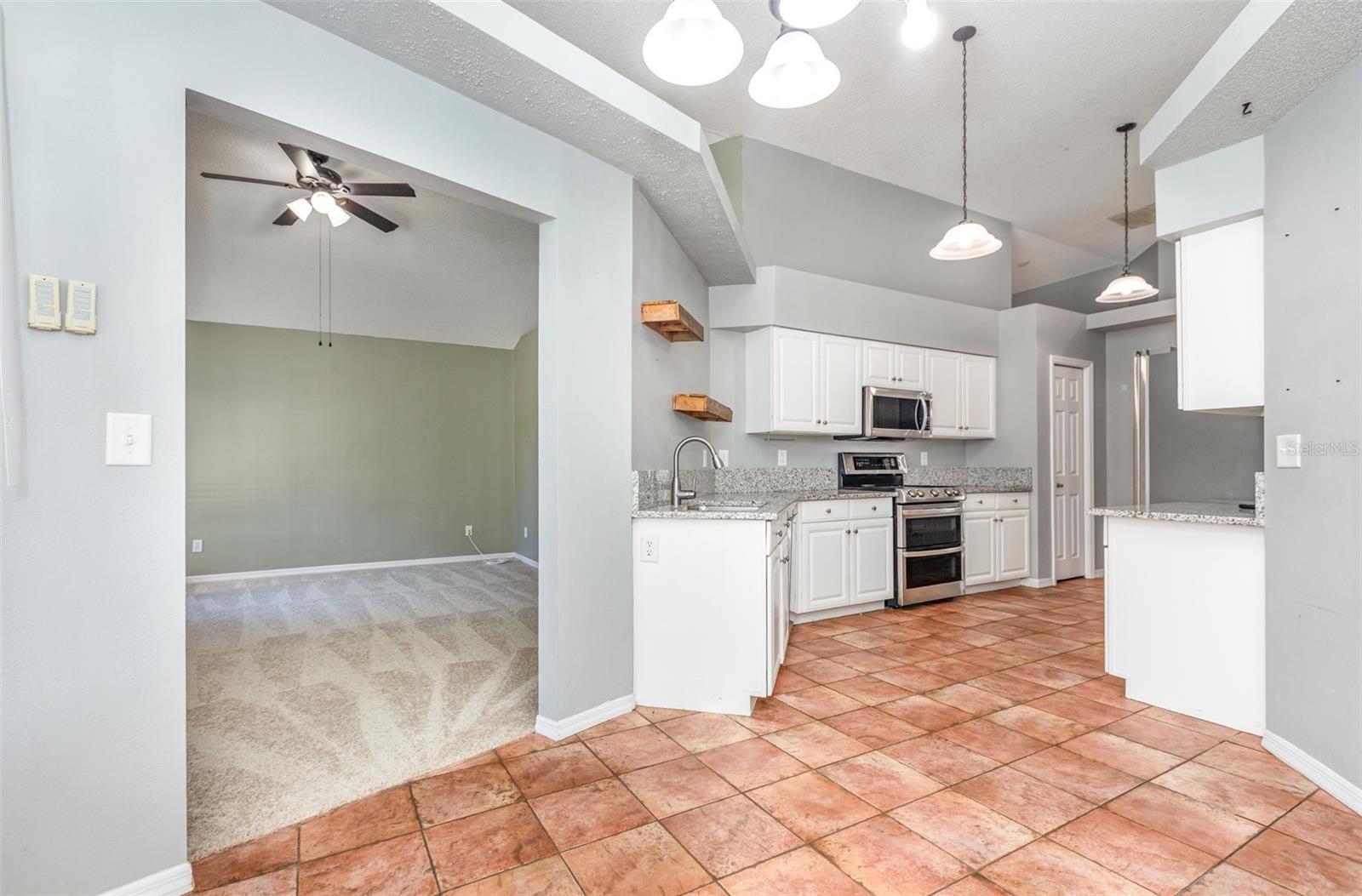 Image 10 of 26 For 12109 Shady Forest Drive
