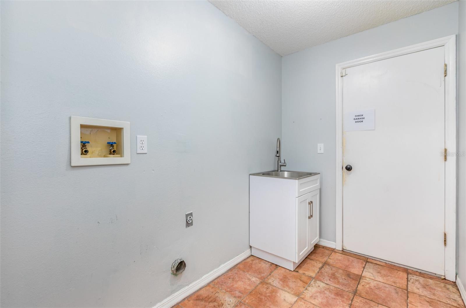 Image 11 of 26 For 12109 Shady Forest Drive