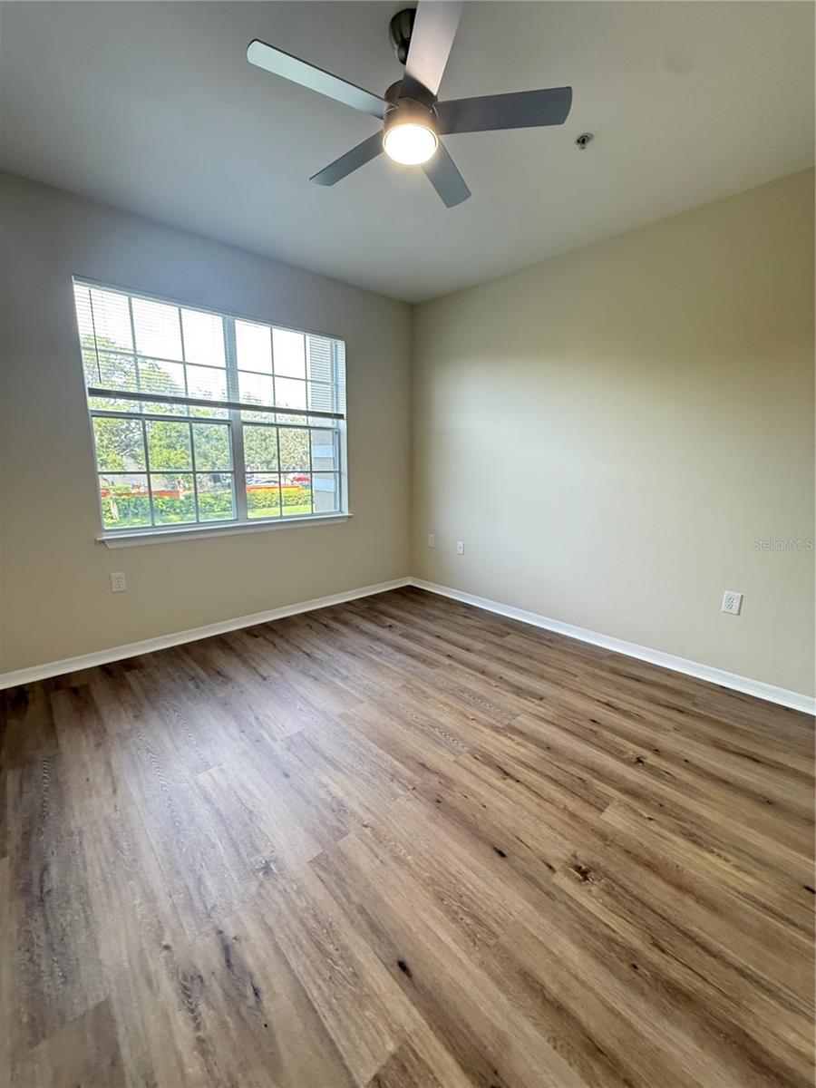 Image 10 of 18 For 8112 Claire Ann Drive 207