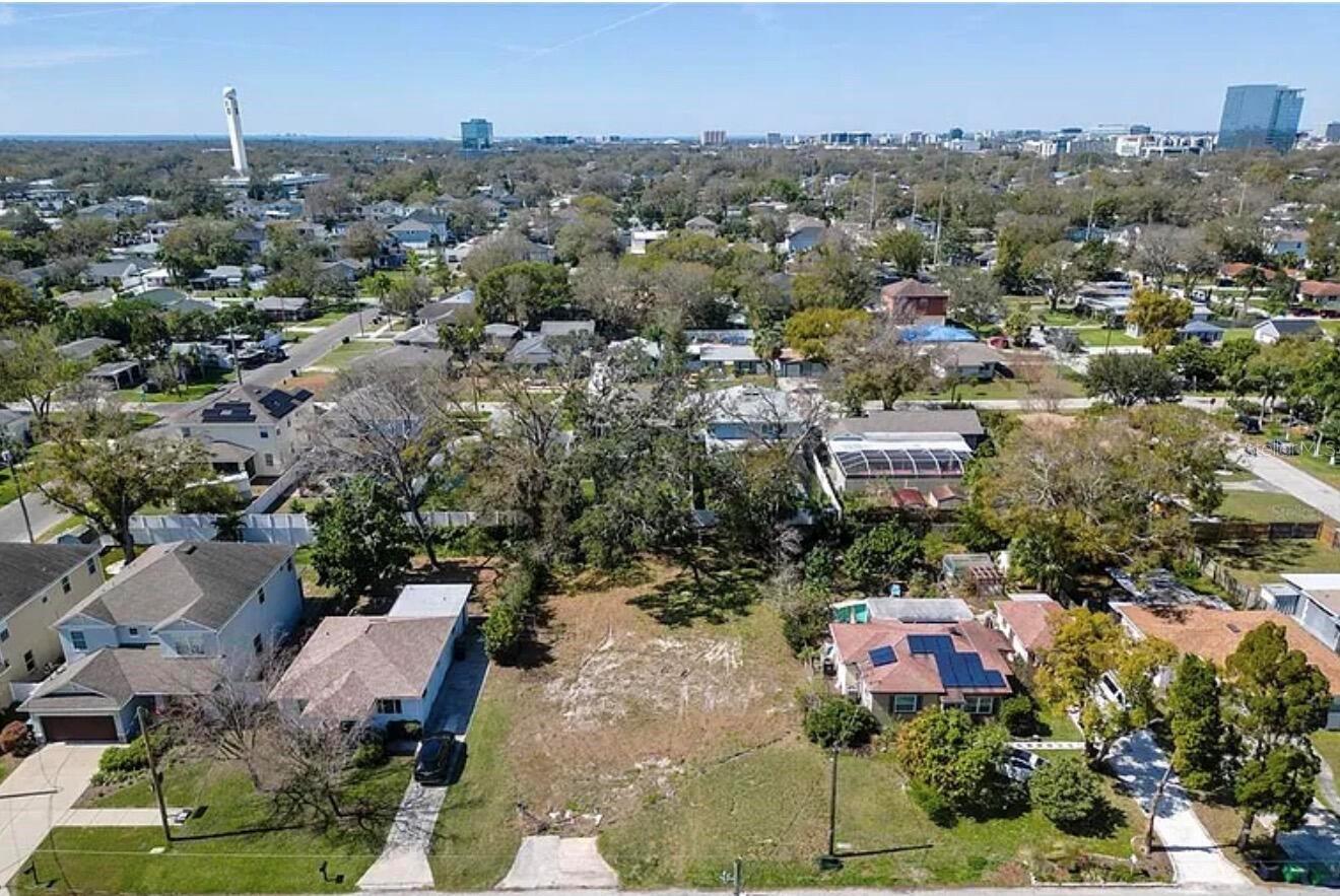 Listing Details for 306 Excelda Avenue, TAMPA, FL 33609