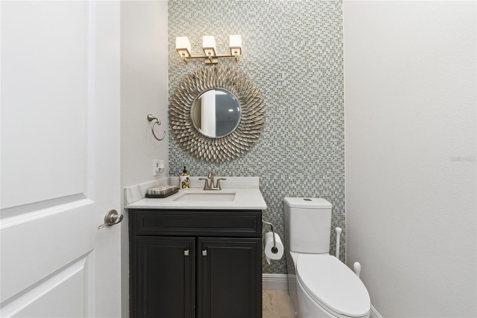 Image 18 of 51 For 6222 Lecco Way