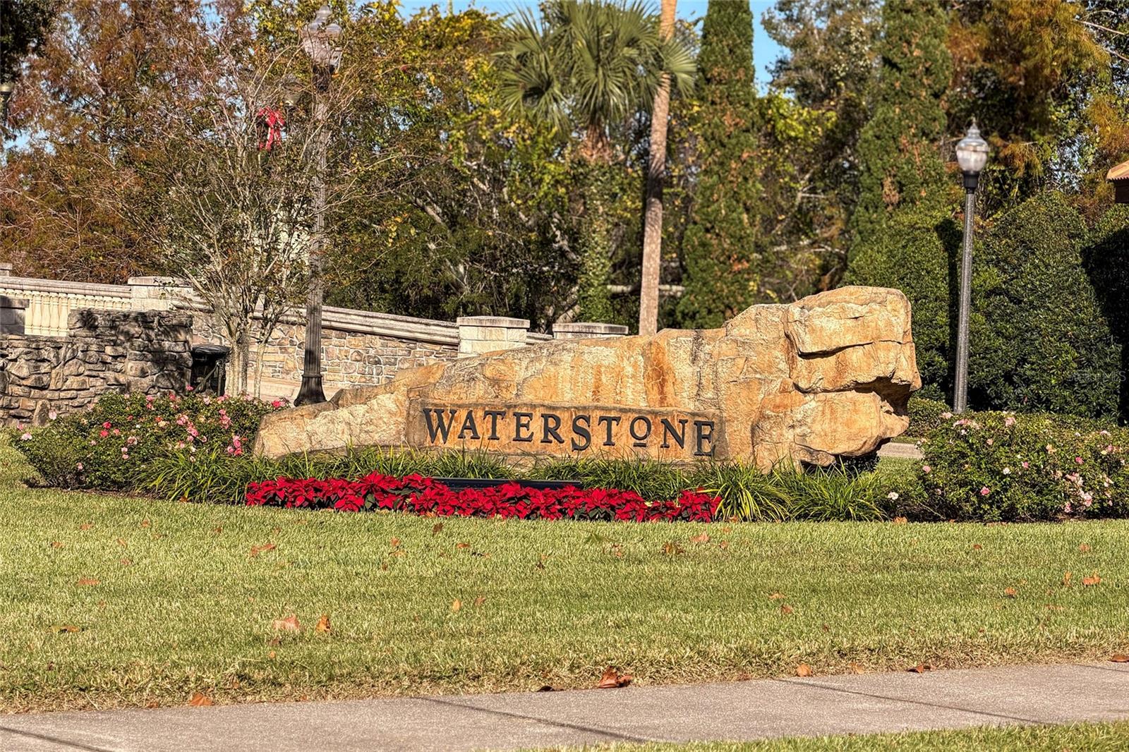 Image 3 of 51 For 6222 Lecco Way