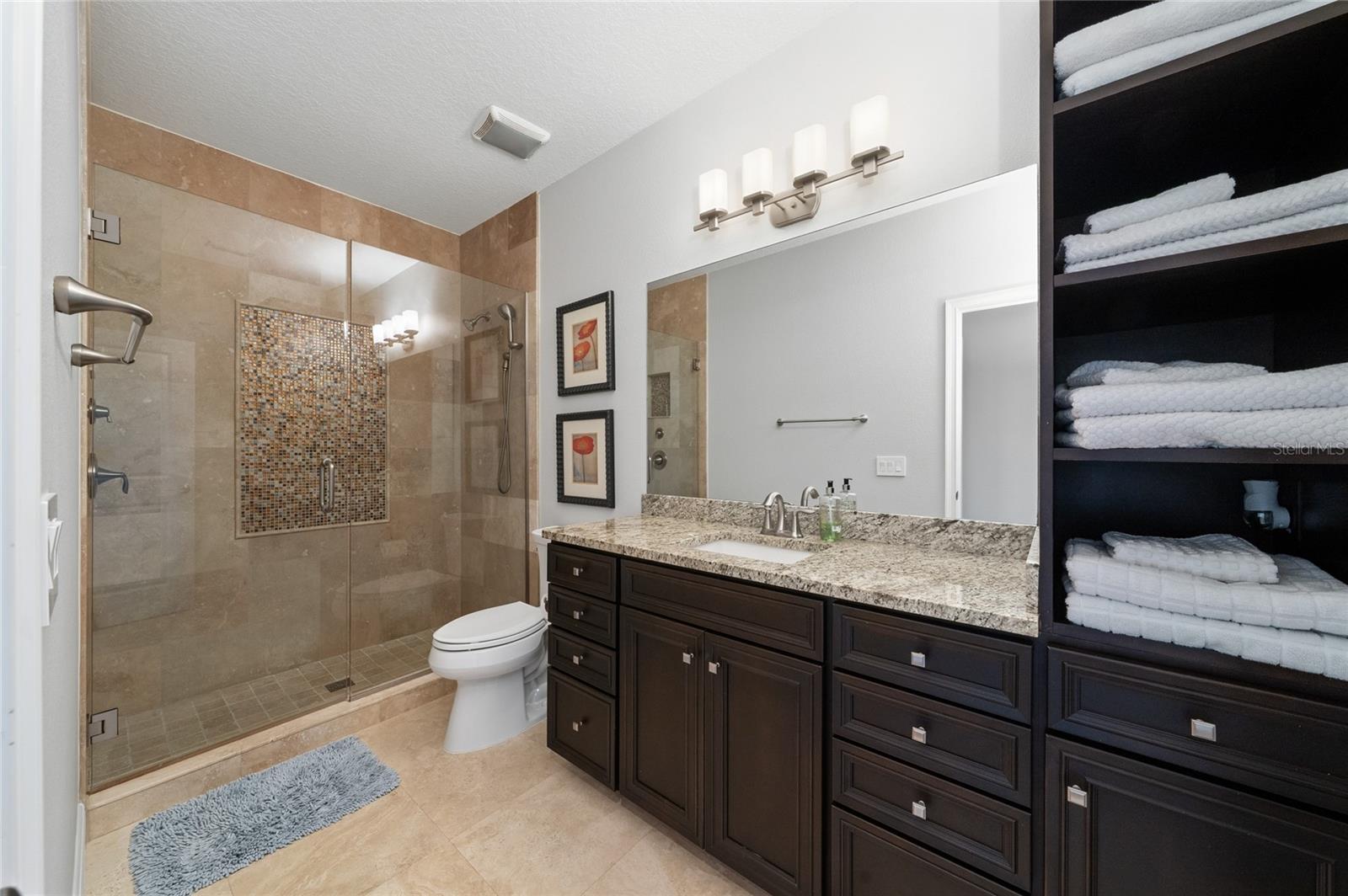 Image 35 of 51 For 6222 Lecco Way