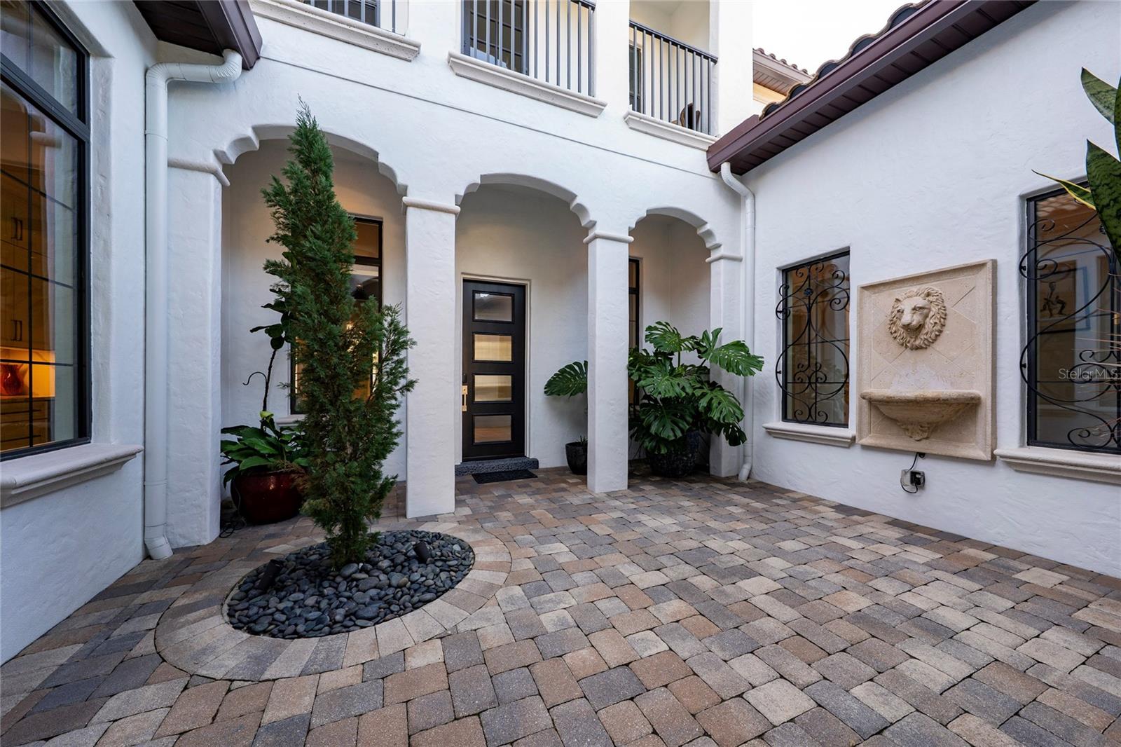 Image 7 of 51 For 6222 Lecco Way