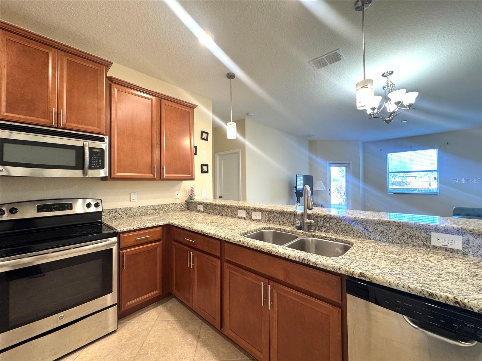 Image 6 of 34 For 3308 Rodrick Circle