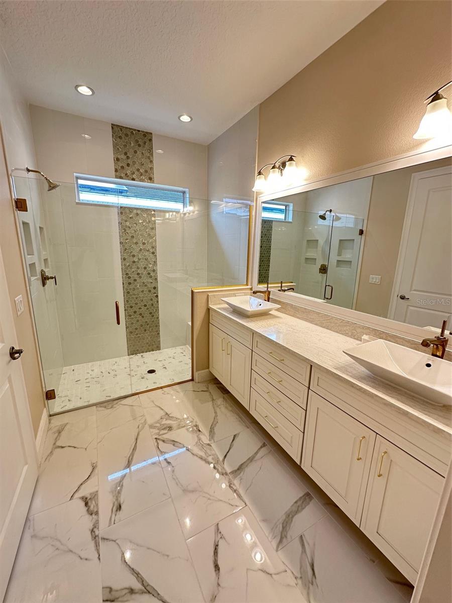 Image 21 of 45 For 8270 Topsail Place