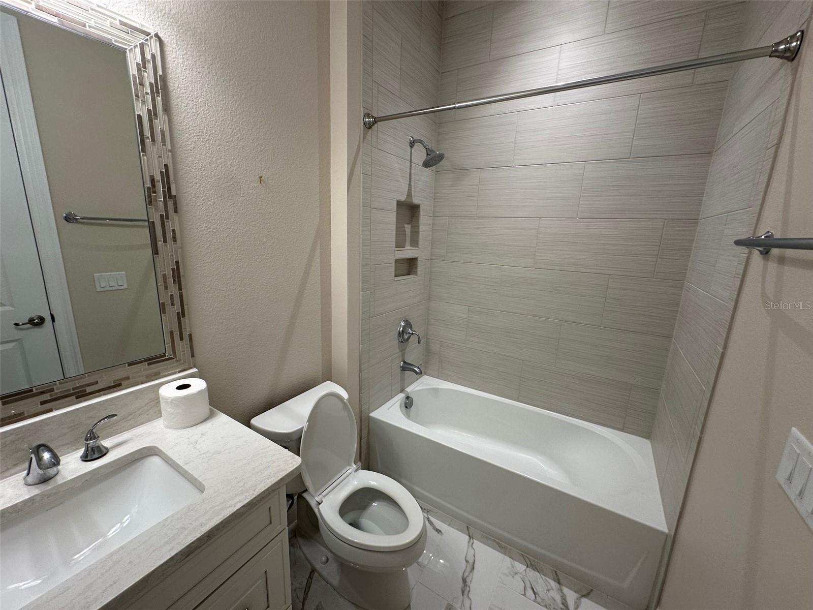 Image 25 of 45 For 8270 Topsail Place