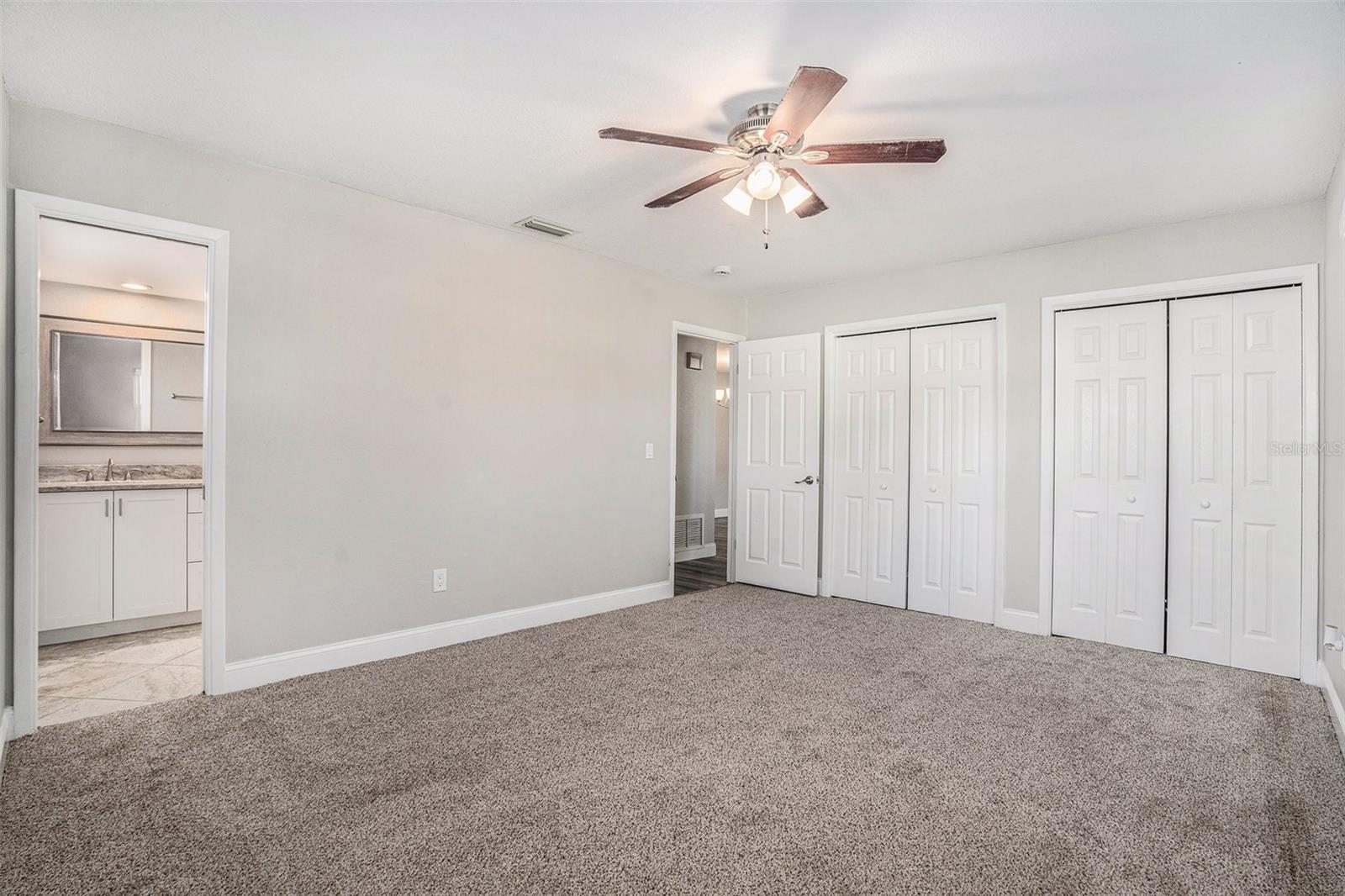 Image 17 of 26 For 11134 Island Pine Drive