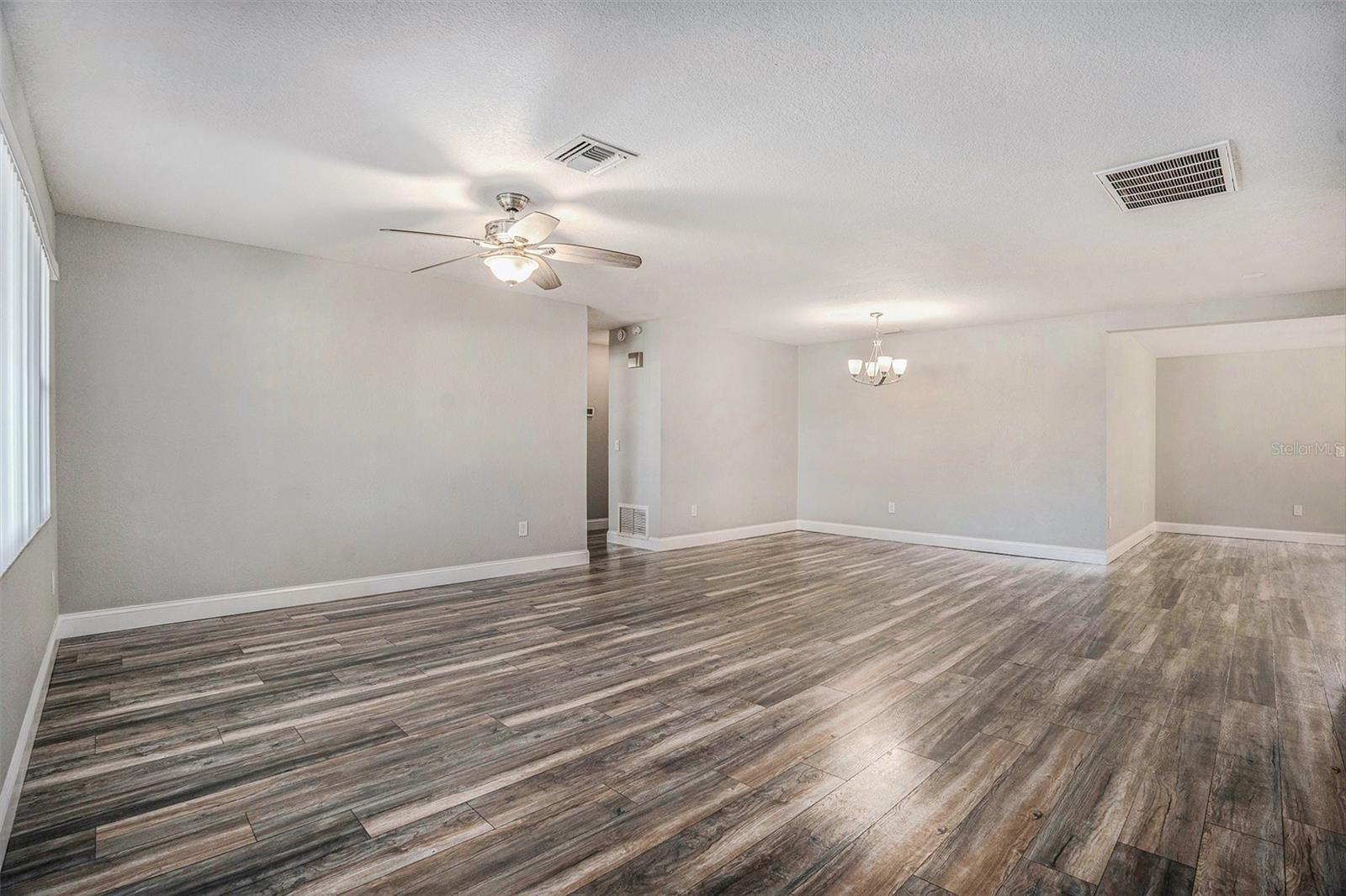 Image 6 of 26 For 11134 Island Pine Drive