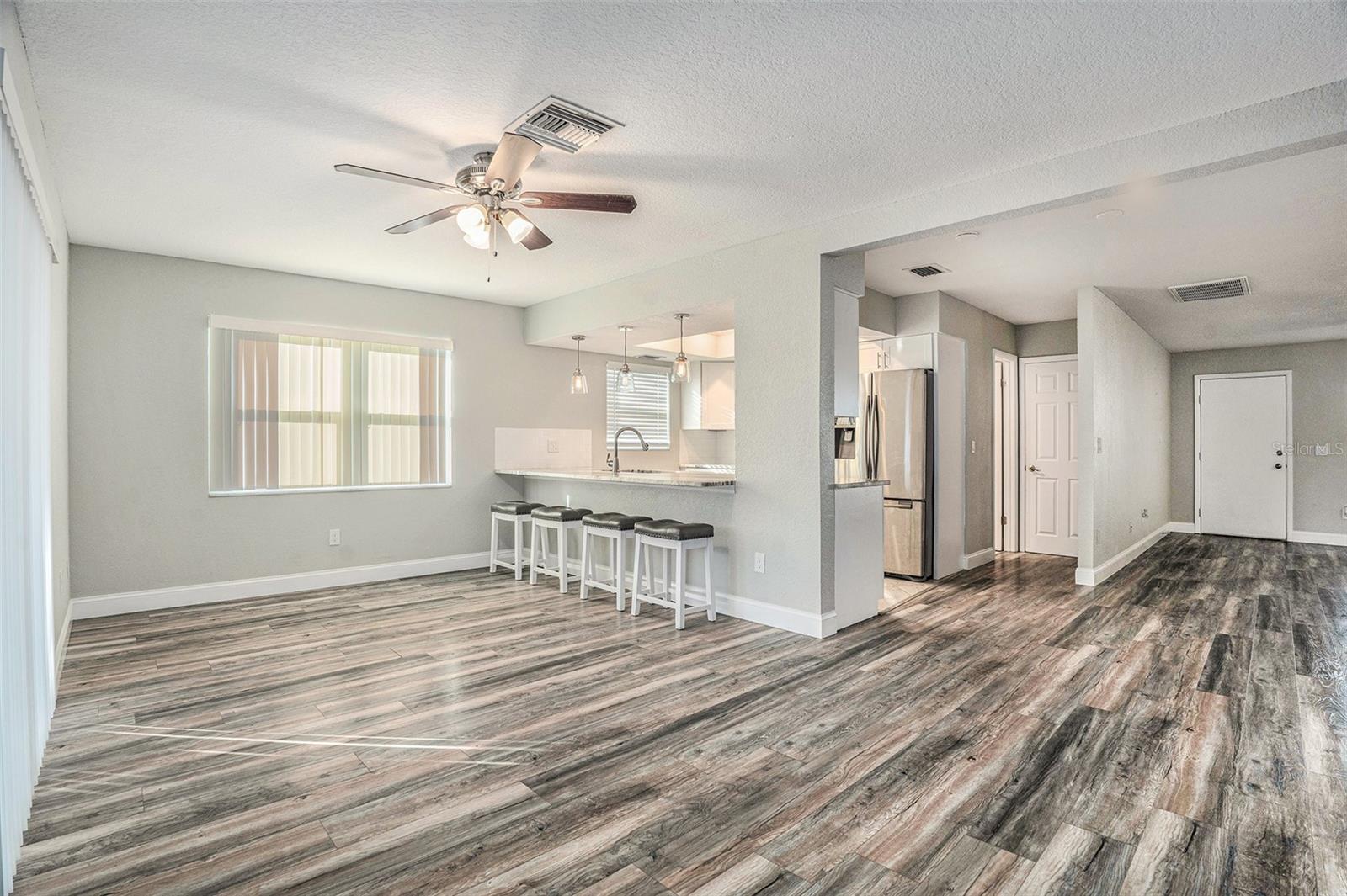 Image 8 of 26 For 11134 Island Pine Drive