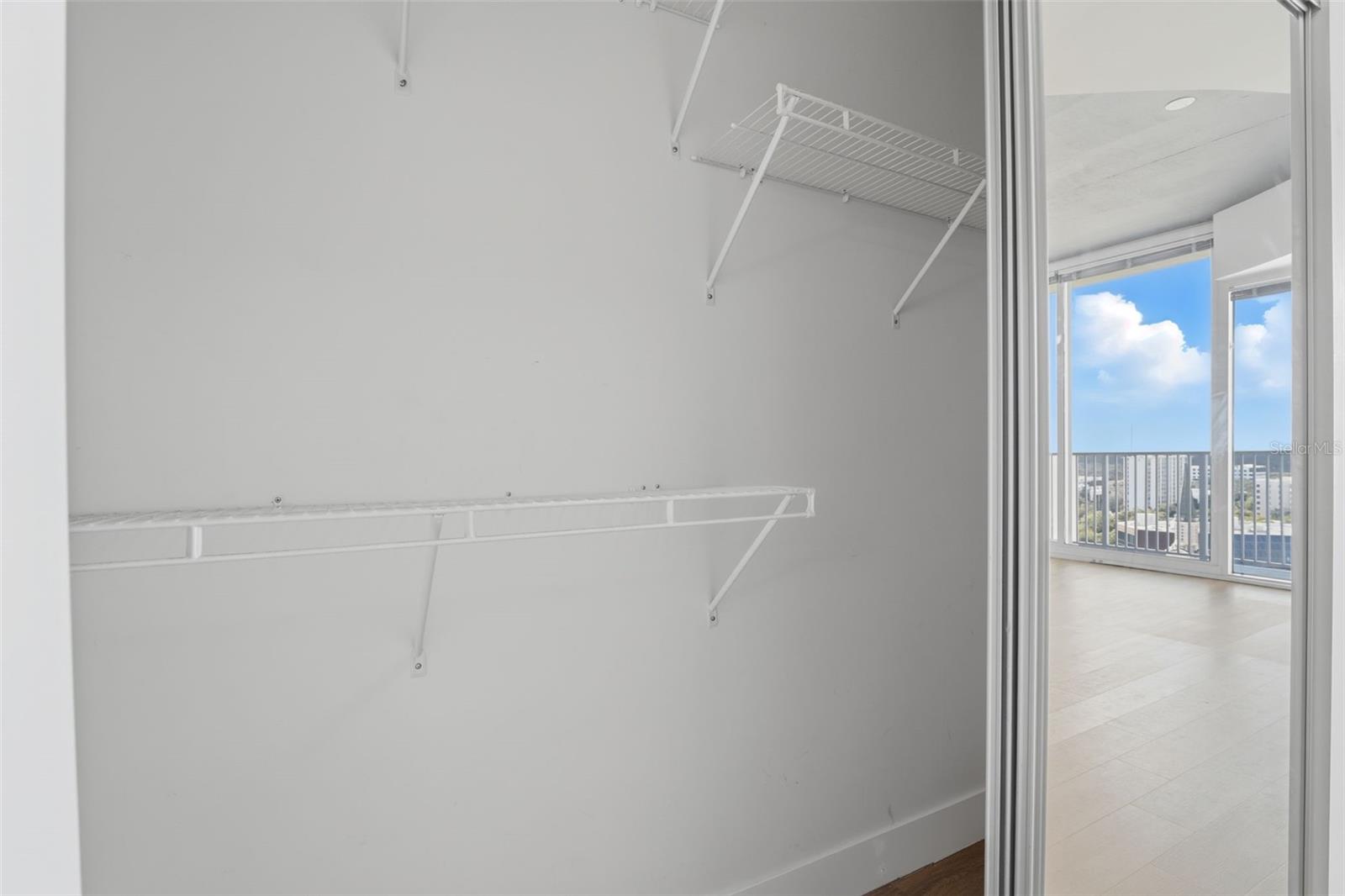 Image 15 of 24 For 155 Court Avenue 1103