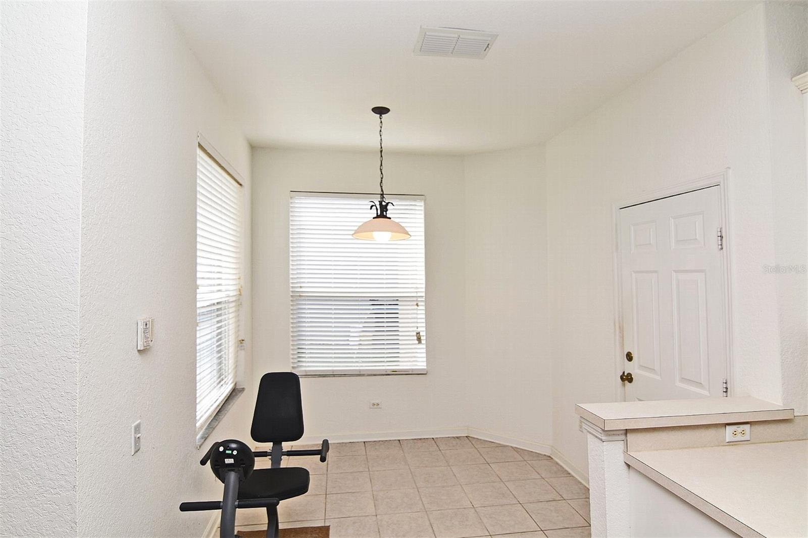Image 19 of 22 For 8533 Greenbank Boulevard