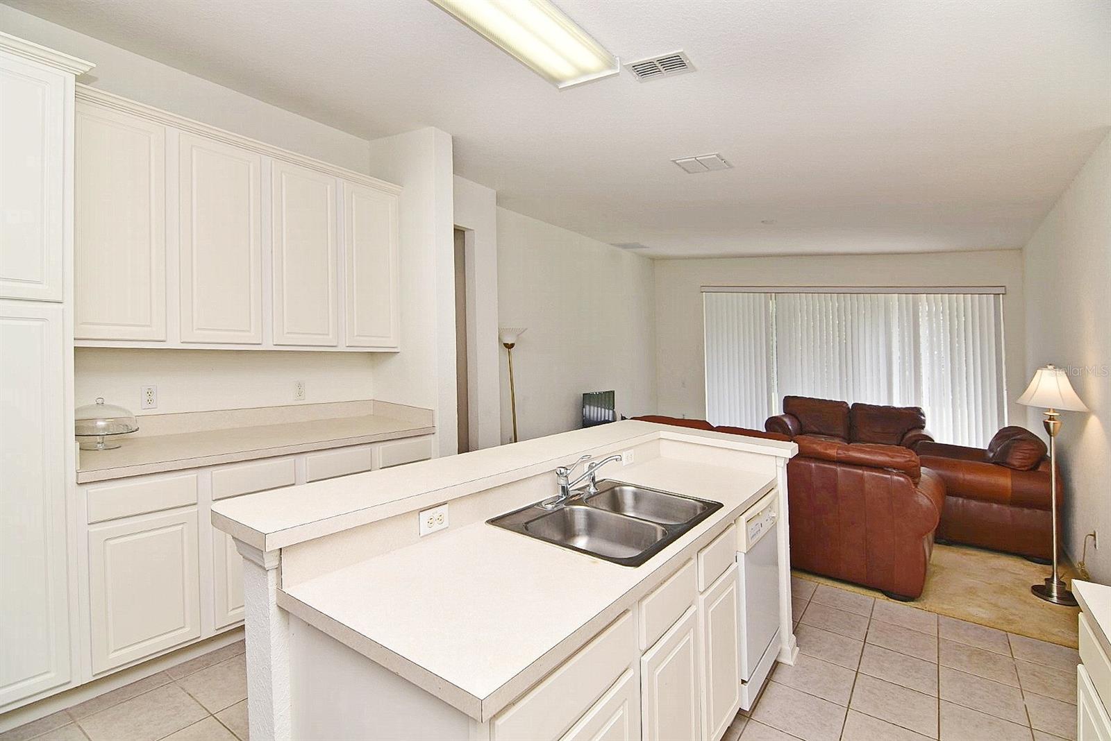 Image 6 of 22 For 8533 Greenbank Boulevard