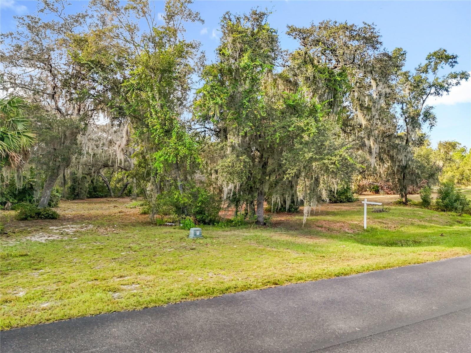 Image 8 of 22 For 3118 Bright Lake Circle