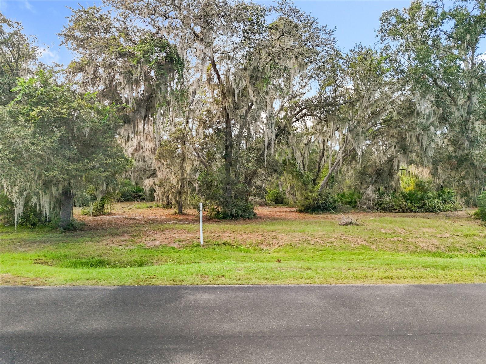Image 9 of 22 For 3118 Bright Lake Circle