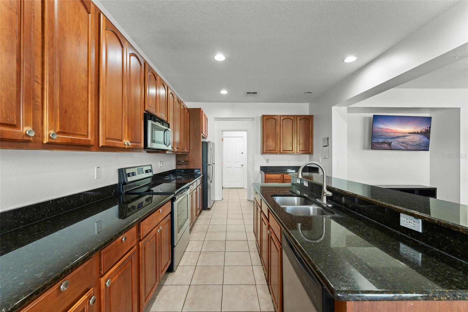 Image 13 of 58 For 16849 Sunrise Vista Drive