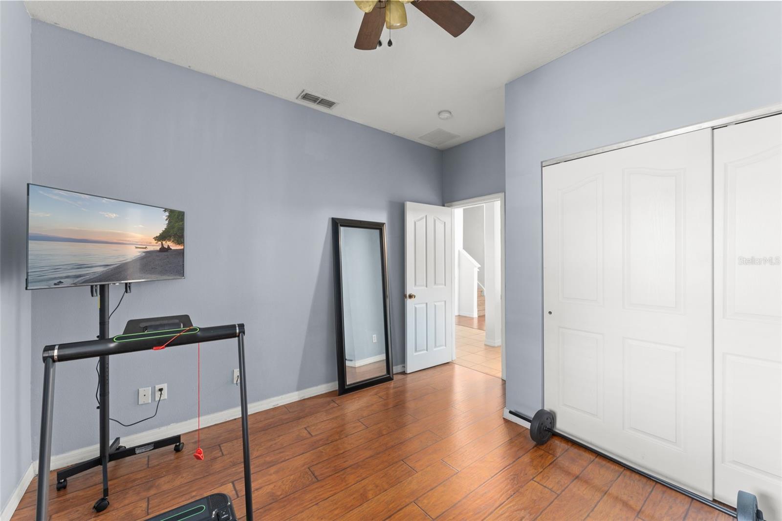 Image 21 of 58 For 16849 Sunrise Vista Drive