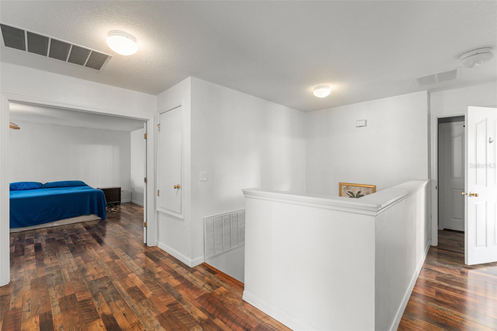 Image 27 of 58 For 16849 Sunrise Vista Drive