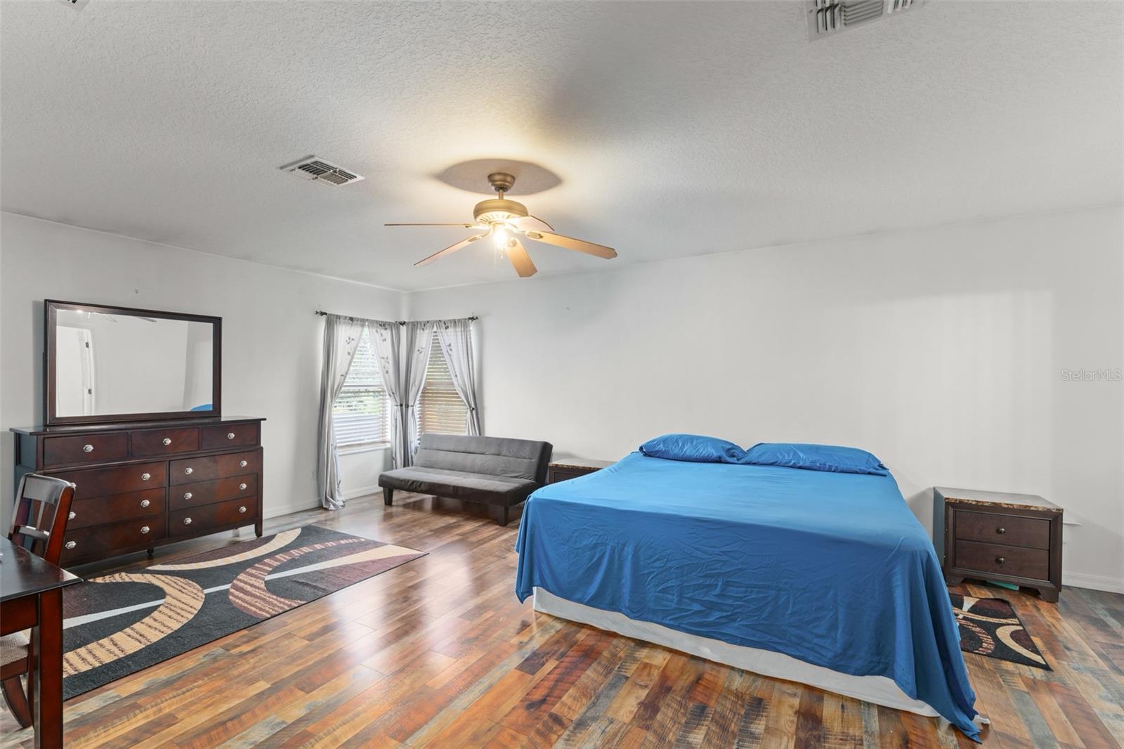 Image 28 of 58 For 16849 Sunrise Vista Drive