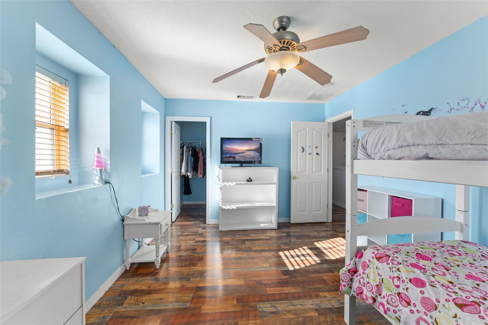 Image 41 of 58 For 16849 Sunrise Vista Drive