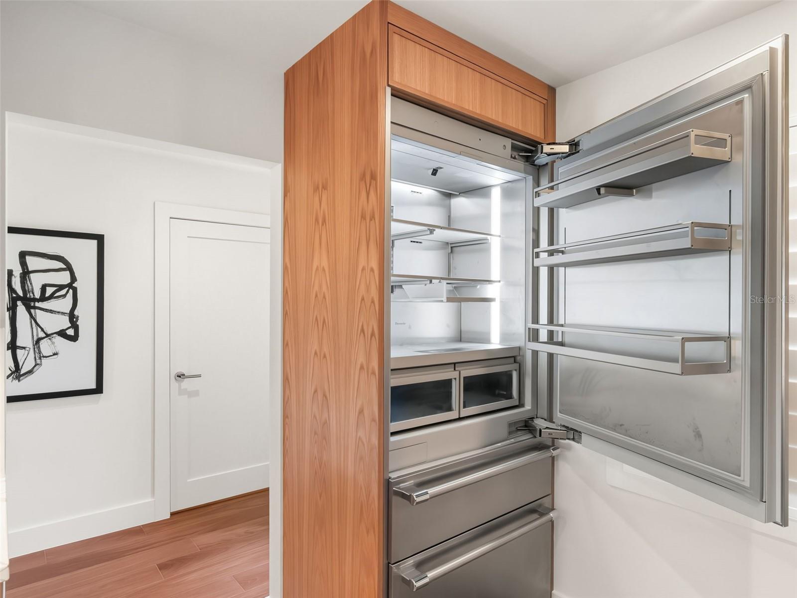 Image 19 of 32 For 100 Interlachen Avenue 415