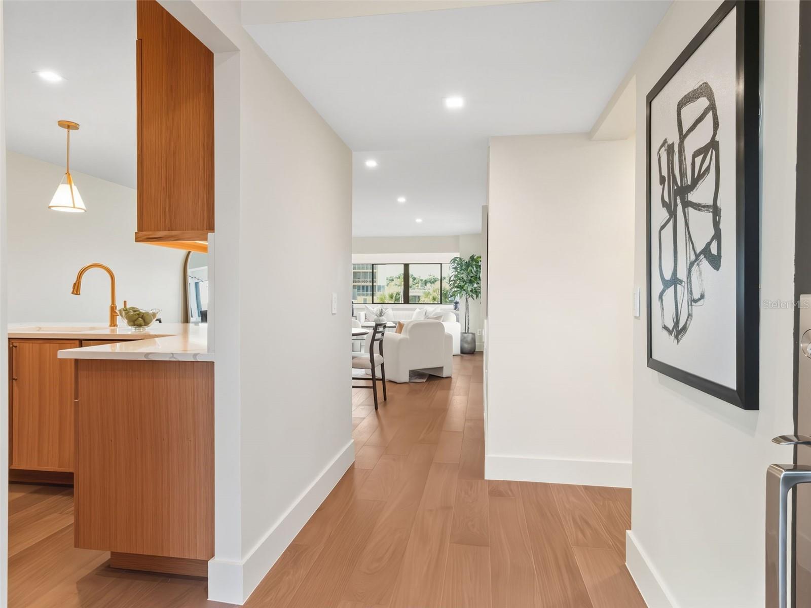 Image 4 of 32 For 100 Interlachen Avenue 415