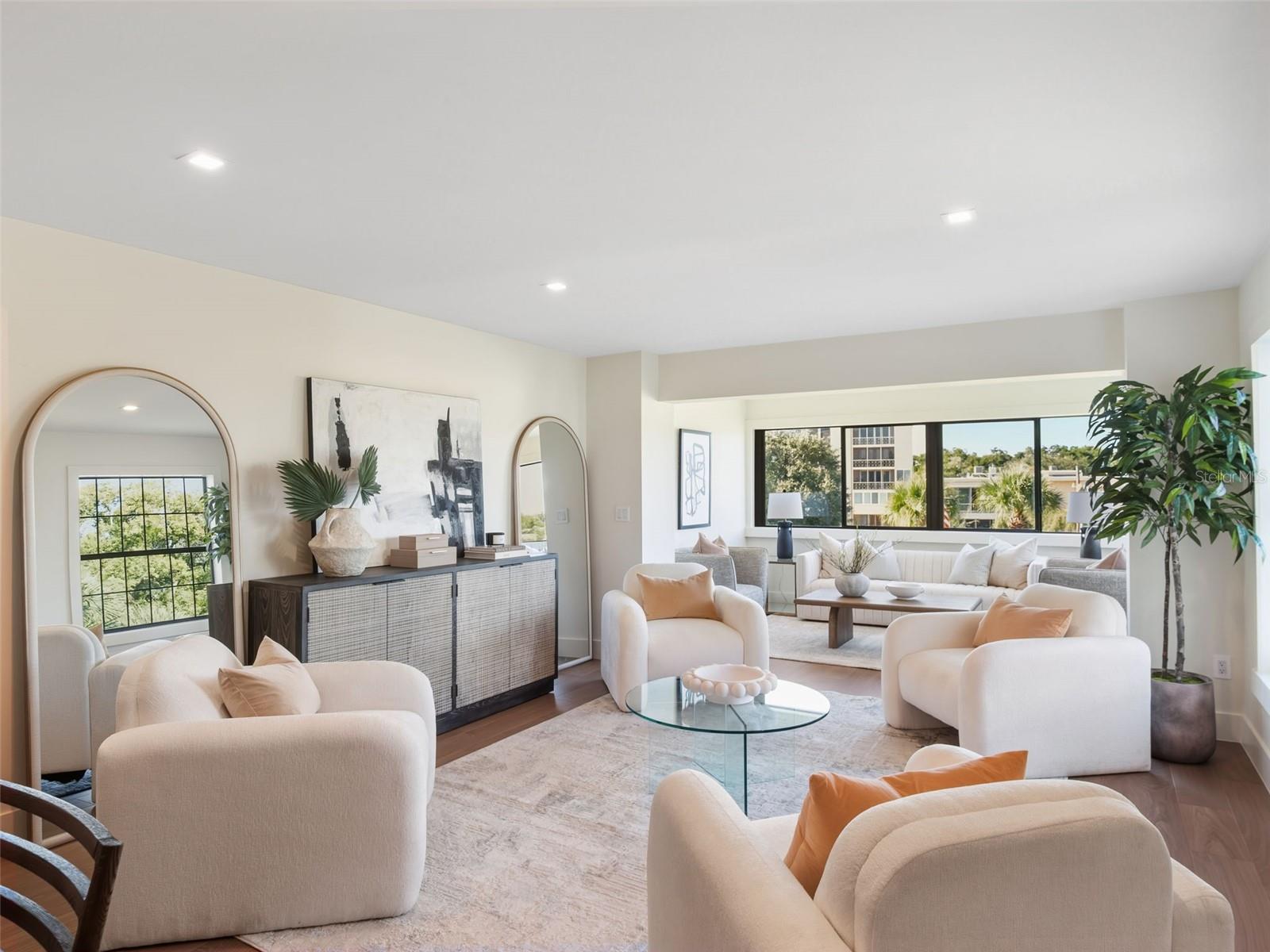 Image 7 of 32 For 100 Interlachen Avenue 415