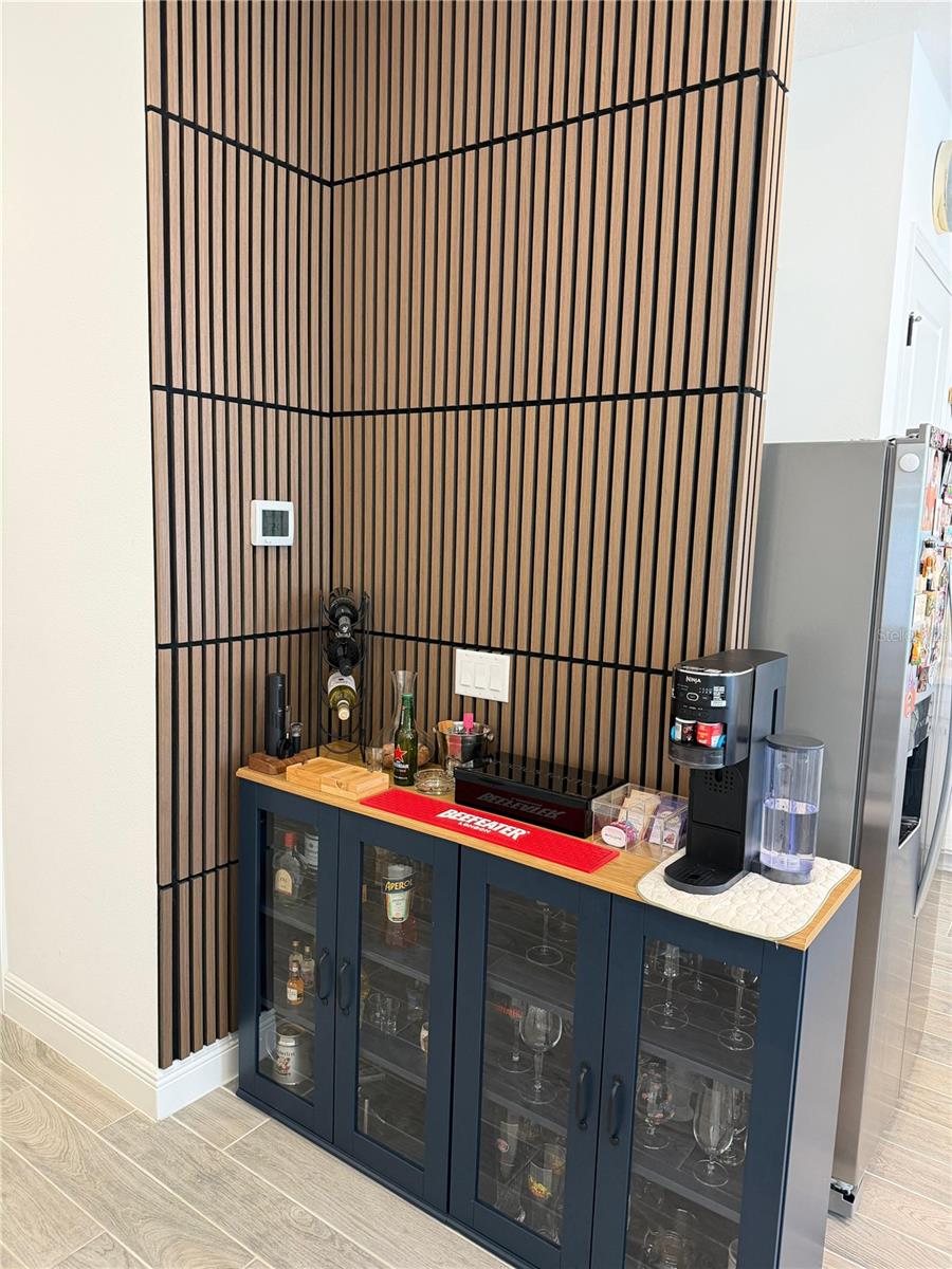 Image 13 of 33 For 16763 Hamlin Vista Alley