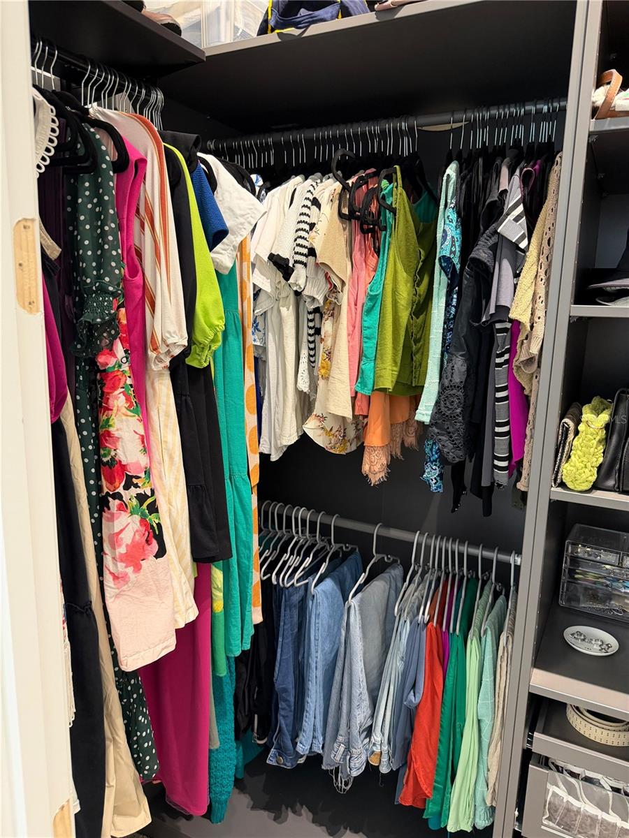 Image 18 of 33 For 16763 Hamlin Vista Alley