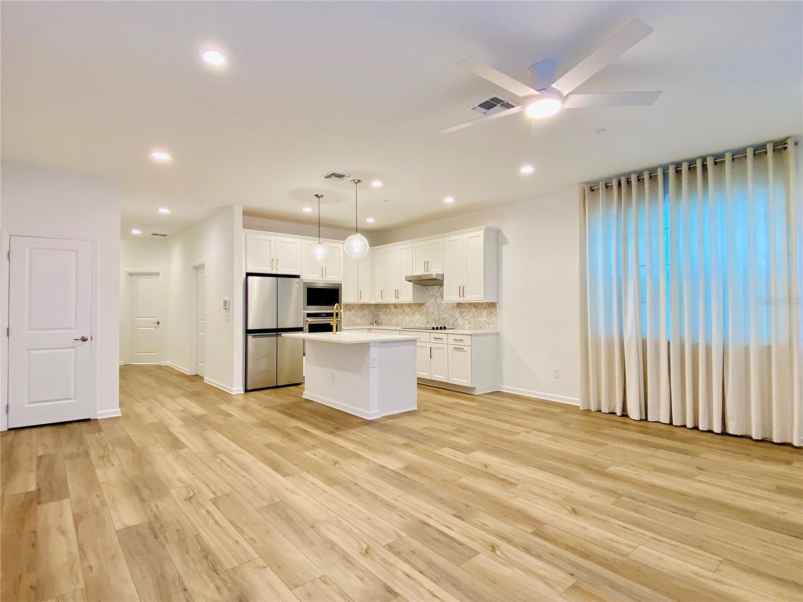Image 2 of 37 For 1577 Pinecliff Drive