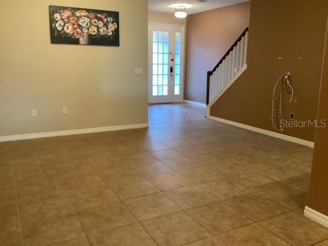 Image 4 of 10 For 4904 Matteo Trail