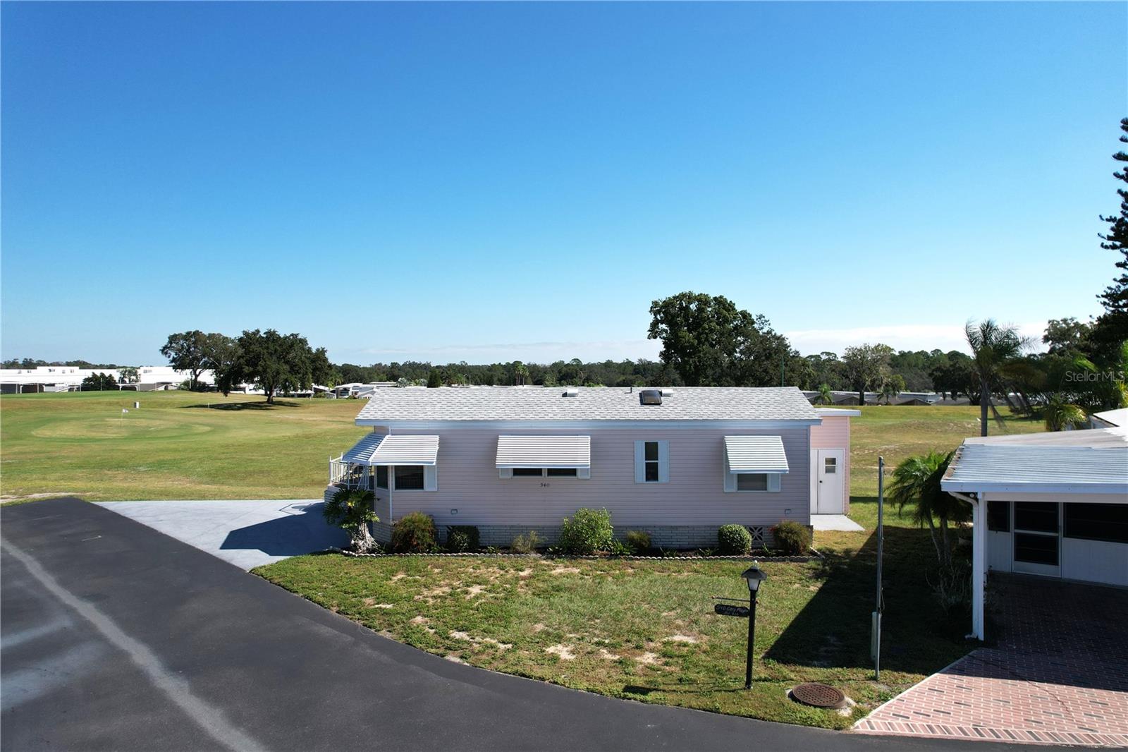 Image 4 of 56 For 540 Gary Player Drive