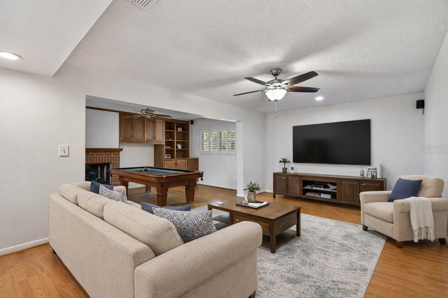 Image 8 of 23 For 661 Selkirk Drive