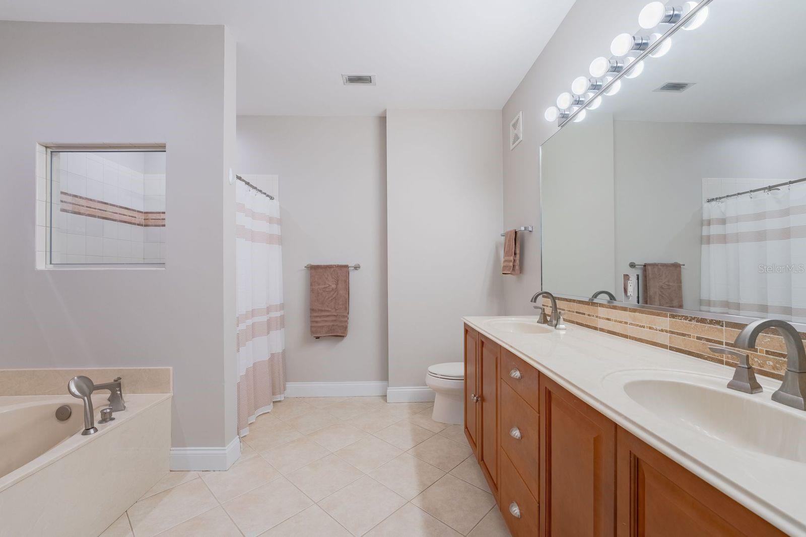 Image 16 of 27 For 1216 Celebration Avenue