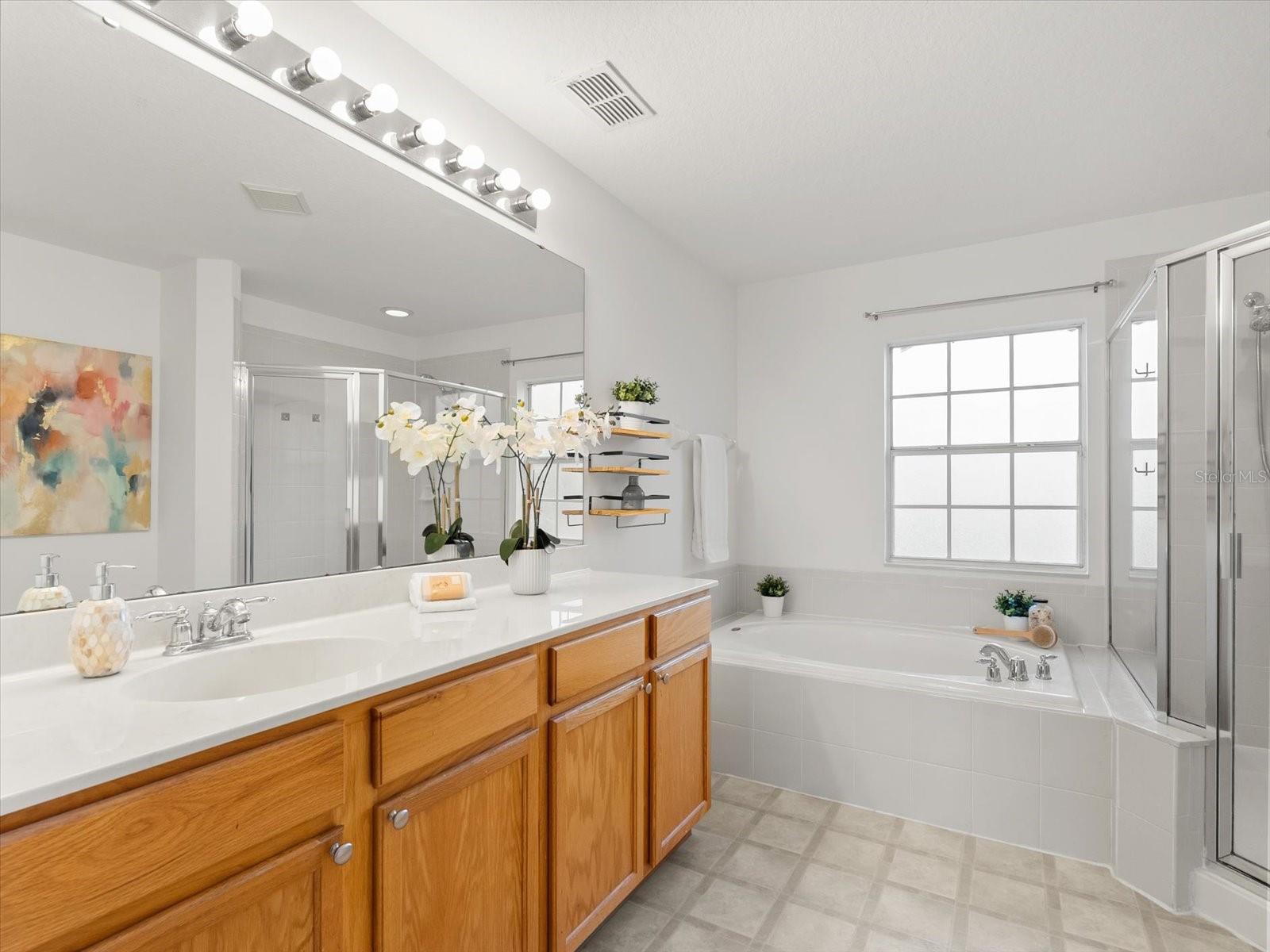 Image 11 of 27 For 2012 Darlin Circle