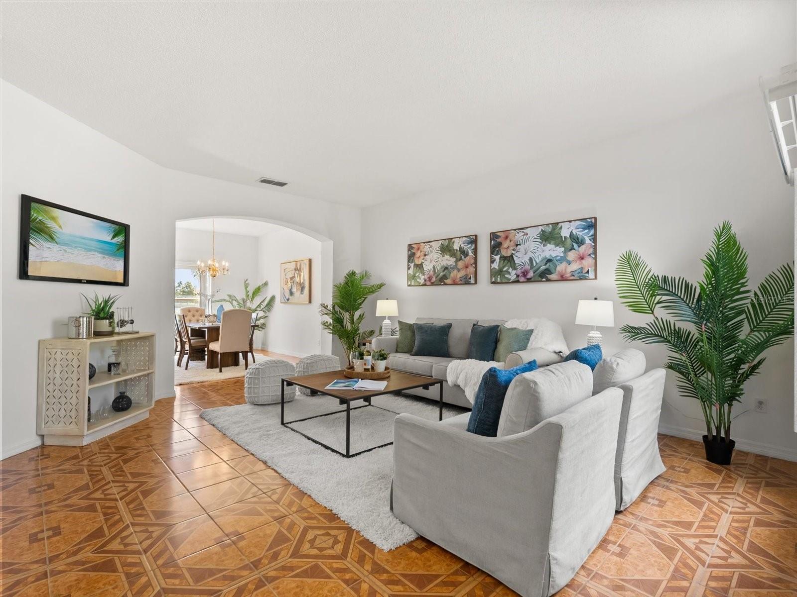 Image 3 of 27 For 2012 Darlin Circle