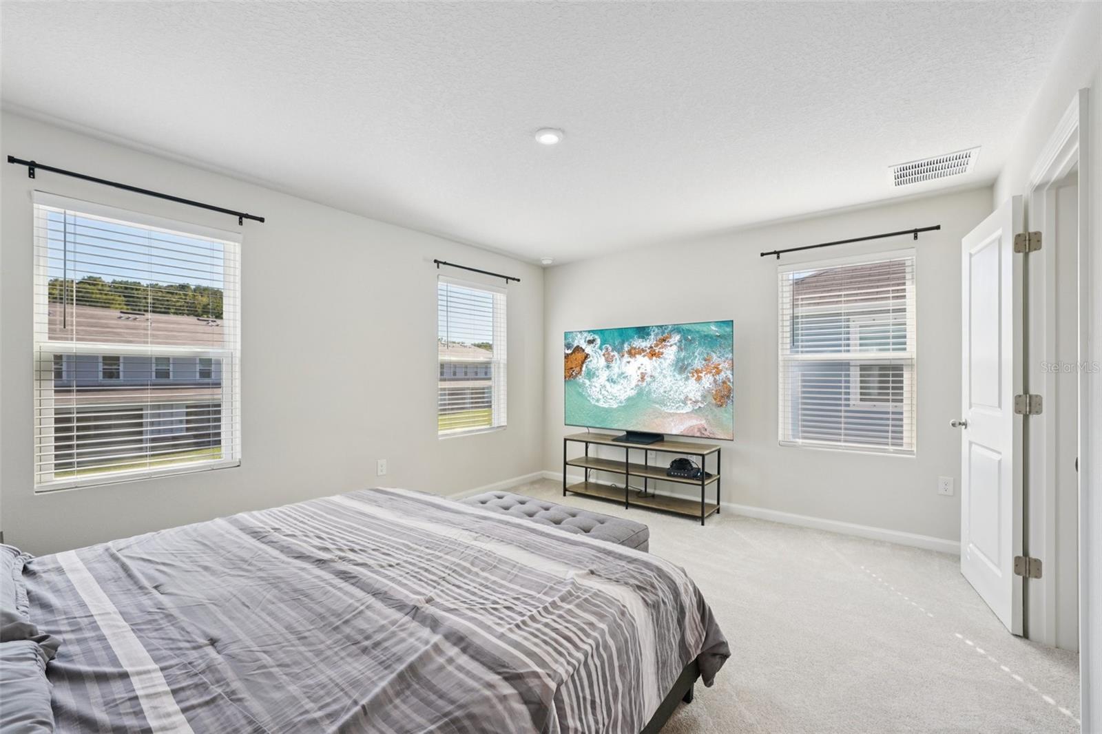 Image 14 of 25 For 12057 Grizzly Lane