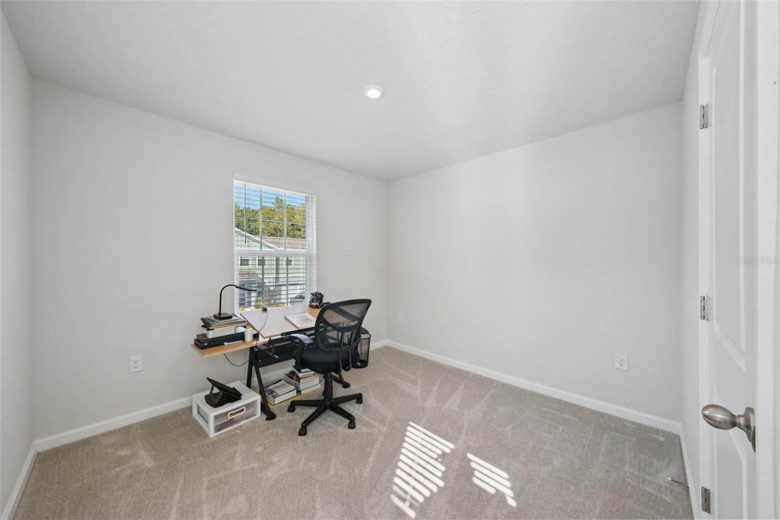 Image 19 of 25 For 12057 Grizzly Lane